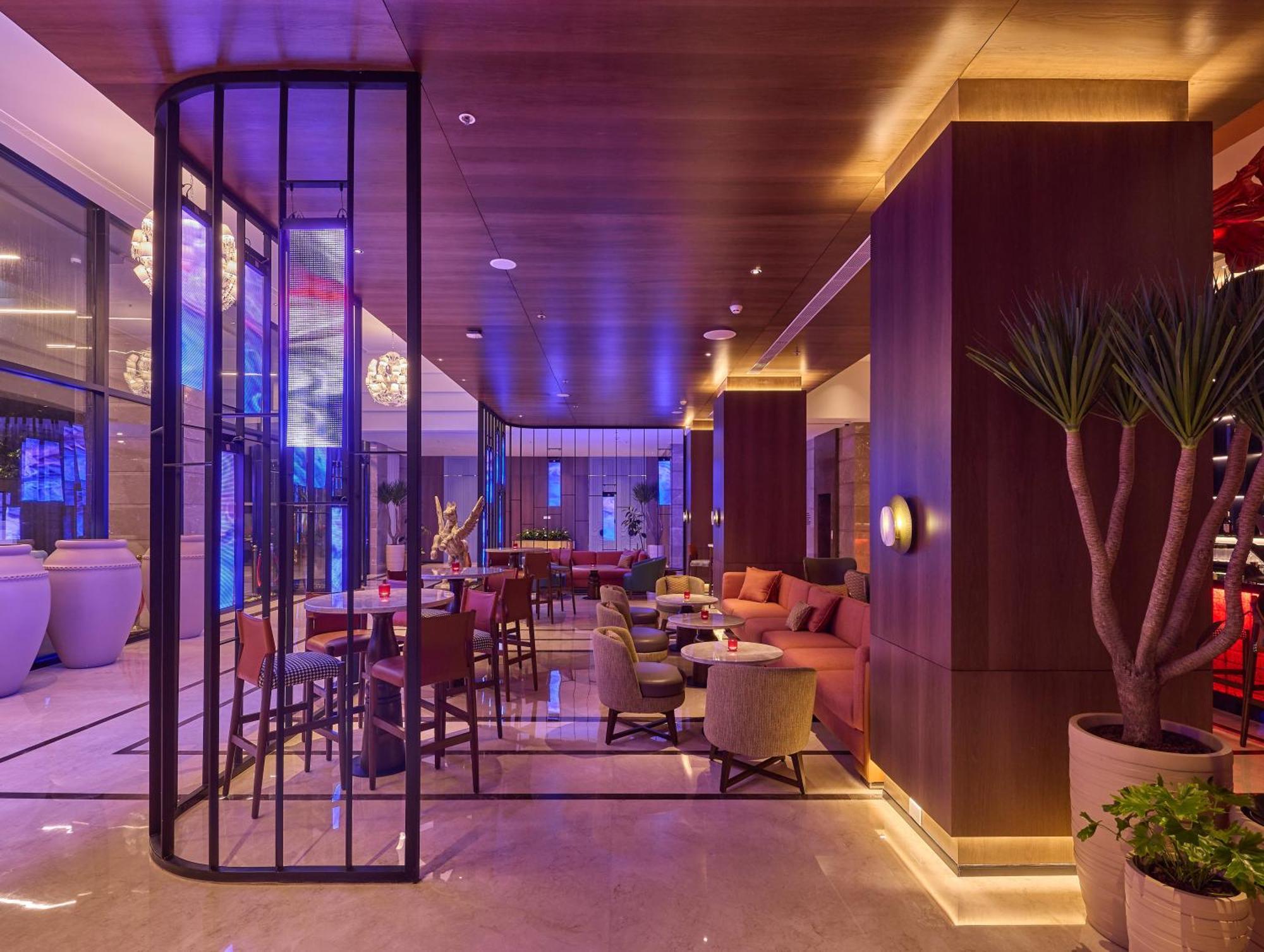 Iconiqa - The Lifestyle Hotel Of Mumbai 5*