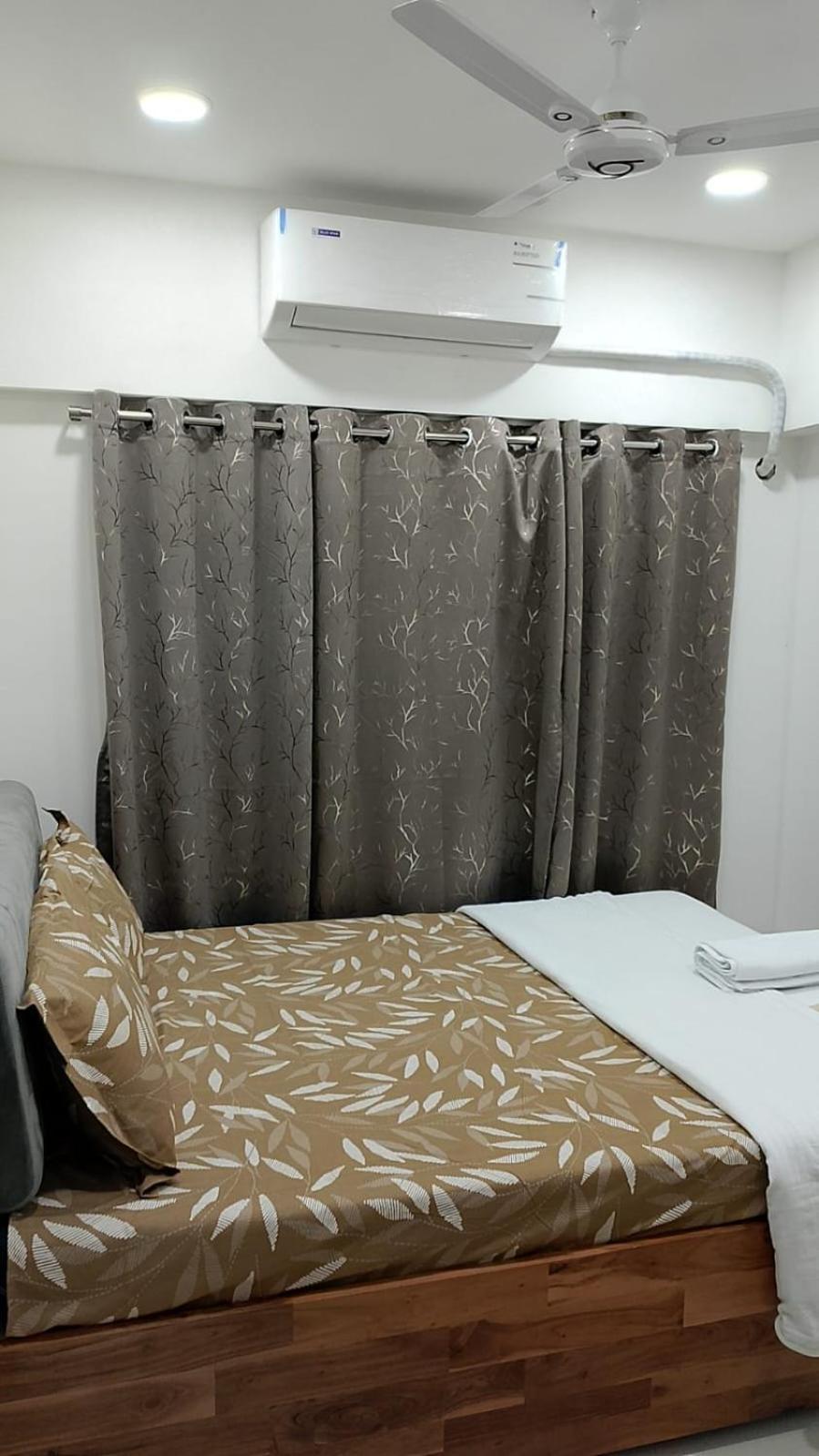 Zenith Homes - Elite , Near Chhatrapati Shivaji Maharaj International Airport Aparthotel