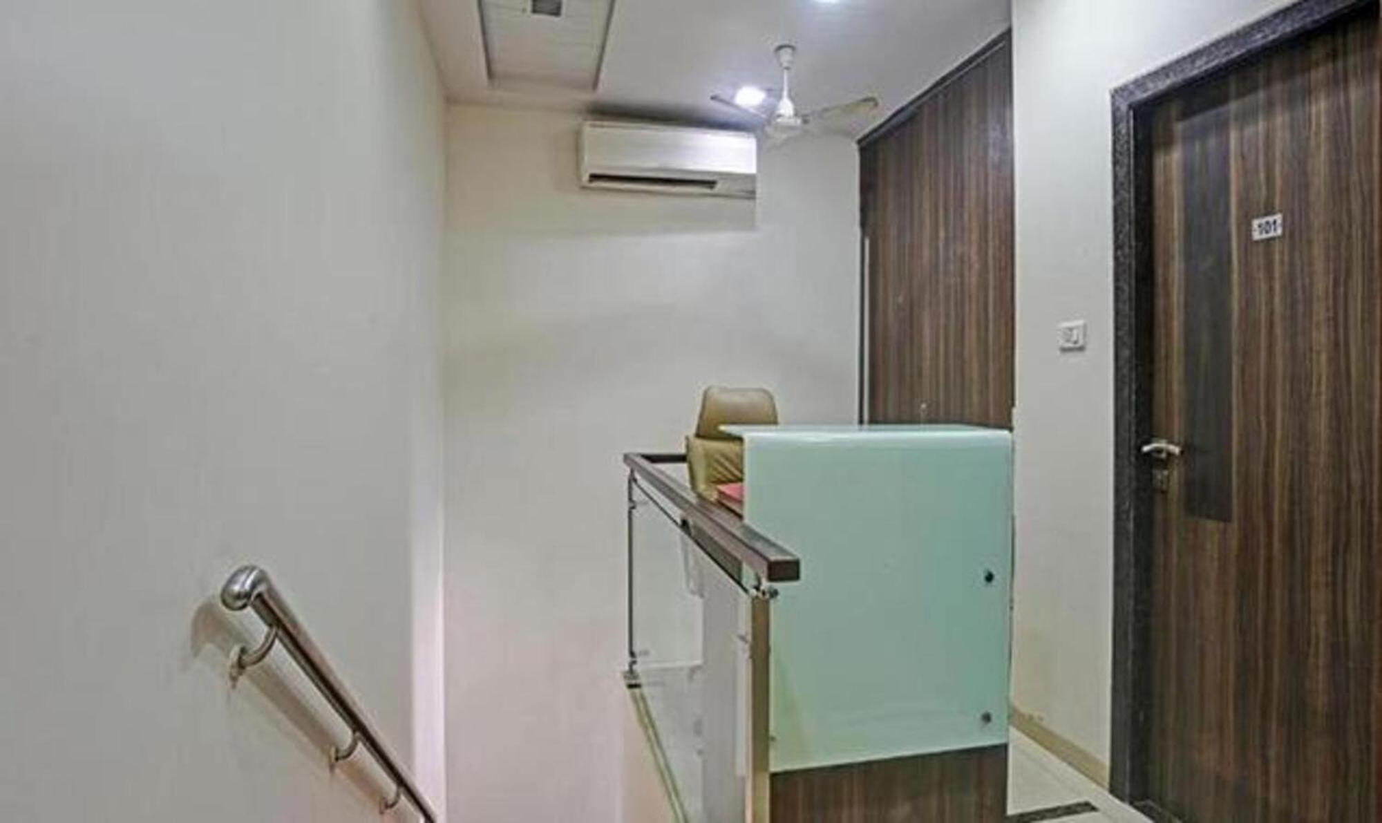 Fabhotel Amfahh