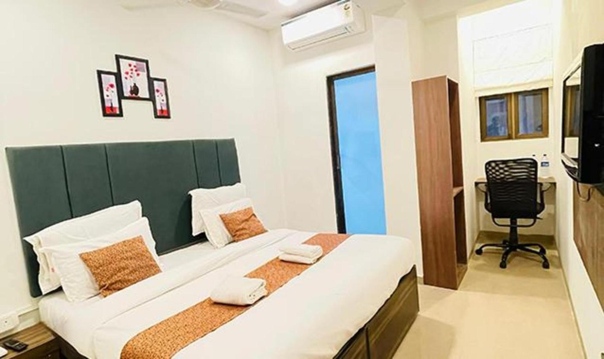 Fabhotel Amfahh Hotel