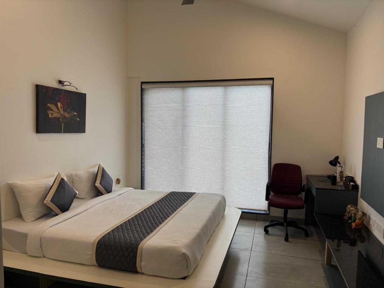 O New Brick Hotel