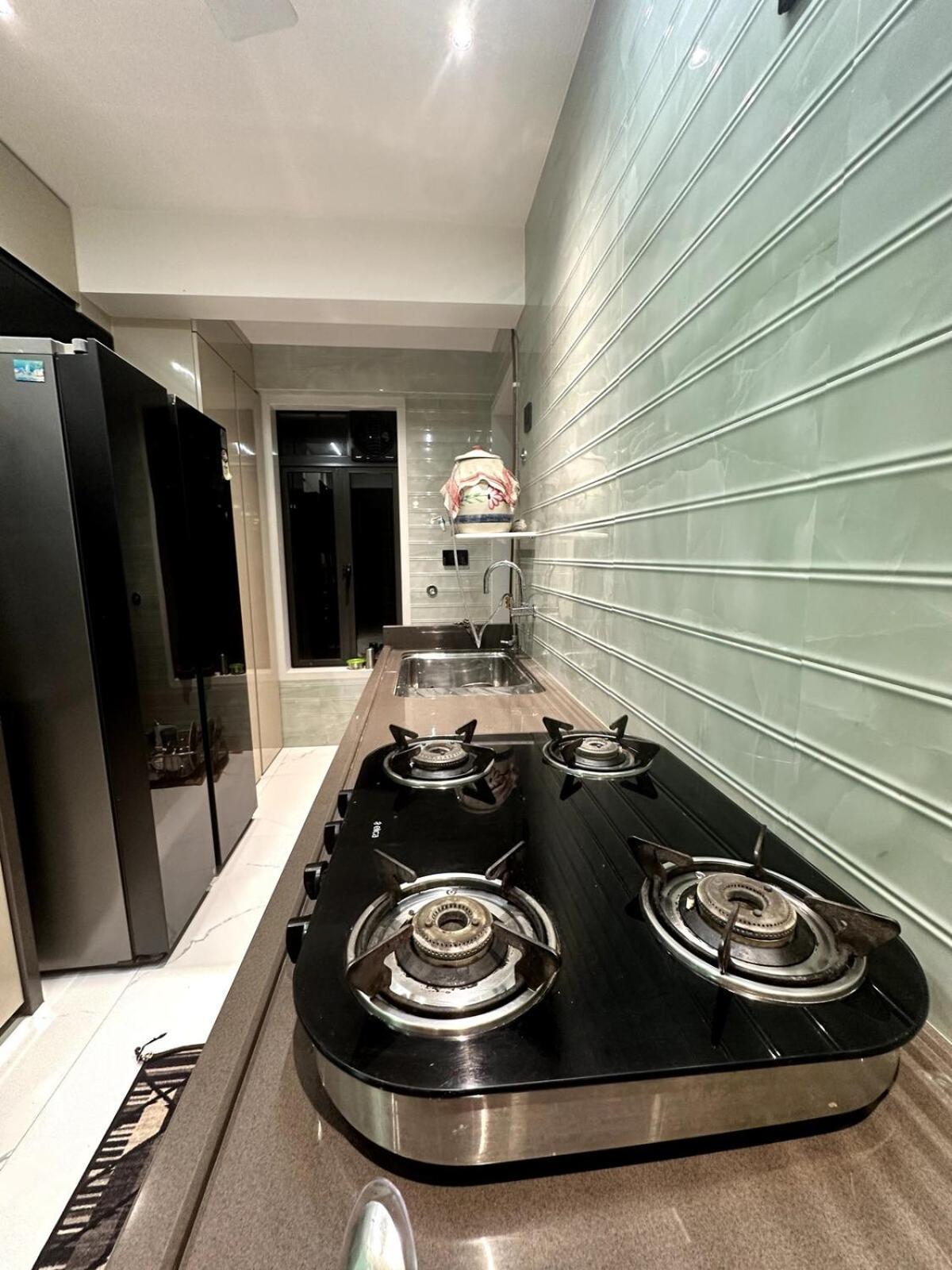 2bhk Flat In Kandivali,mumbai Apartment
