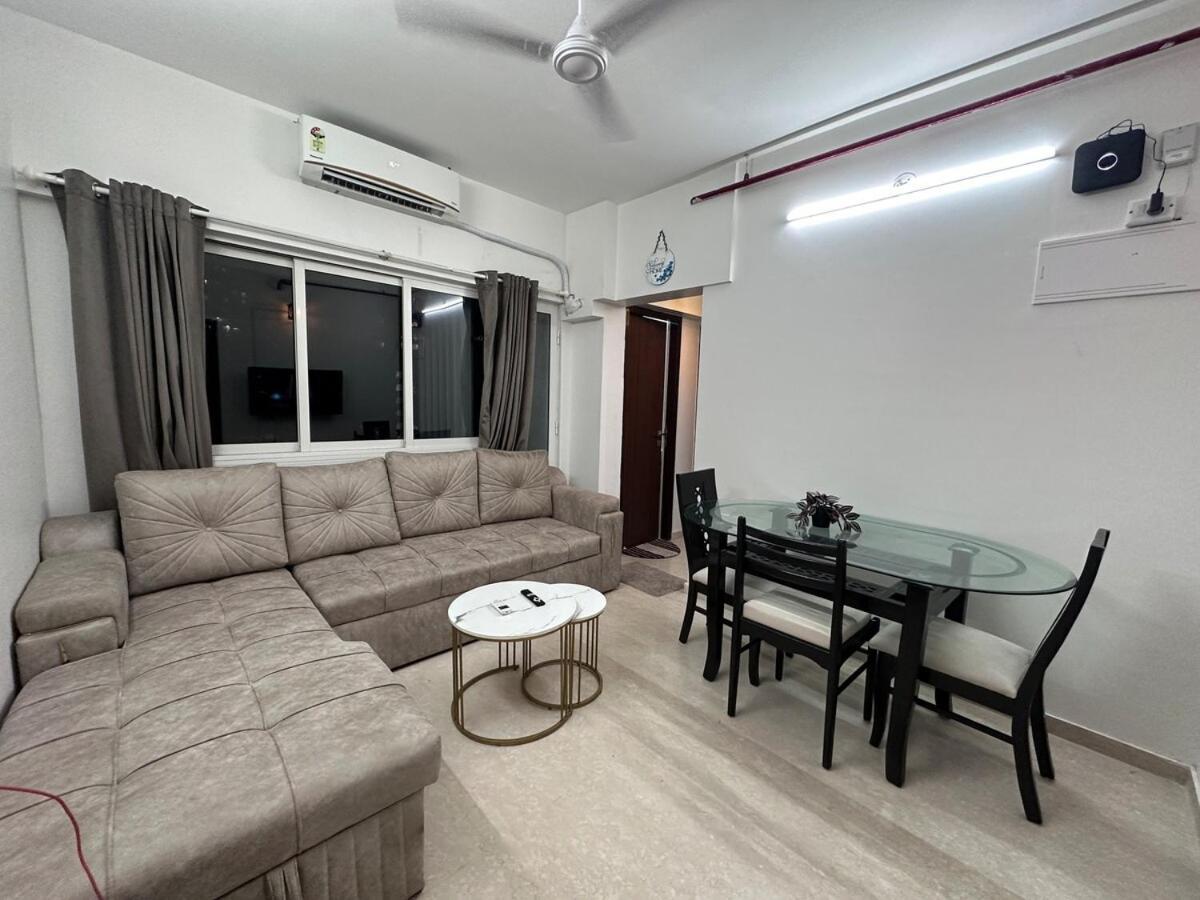Apartment View Goregaon E *