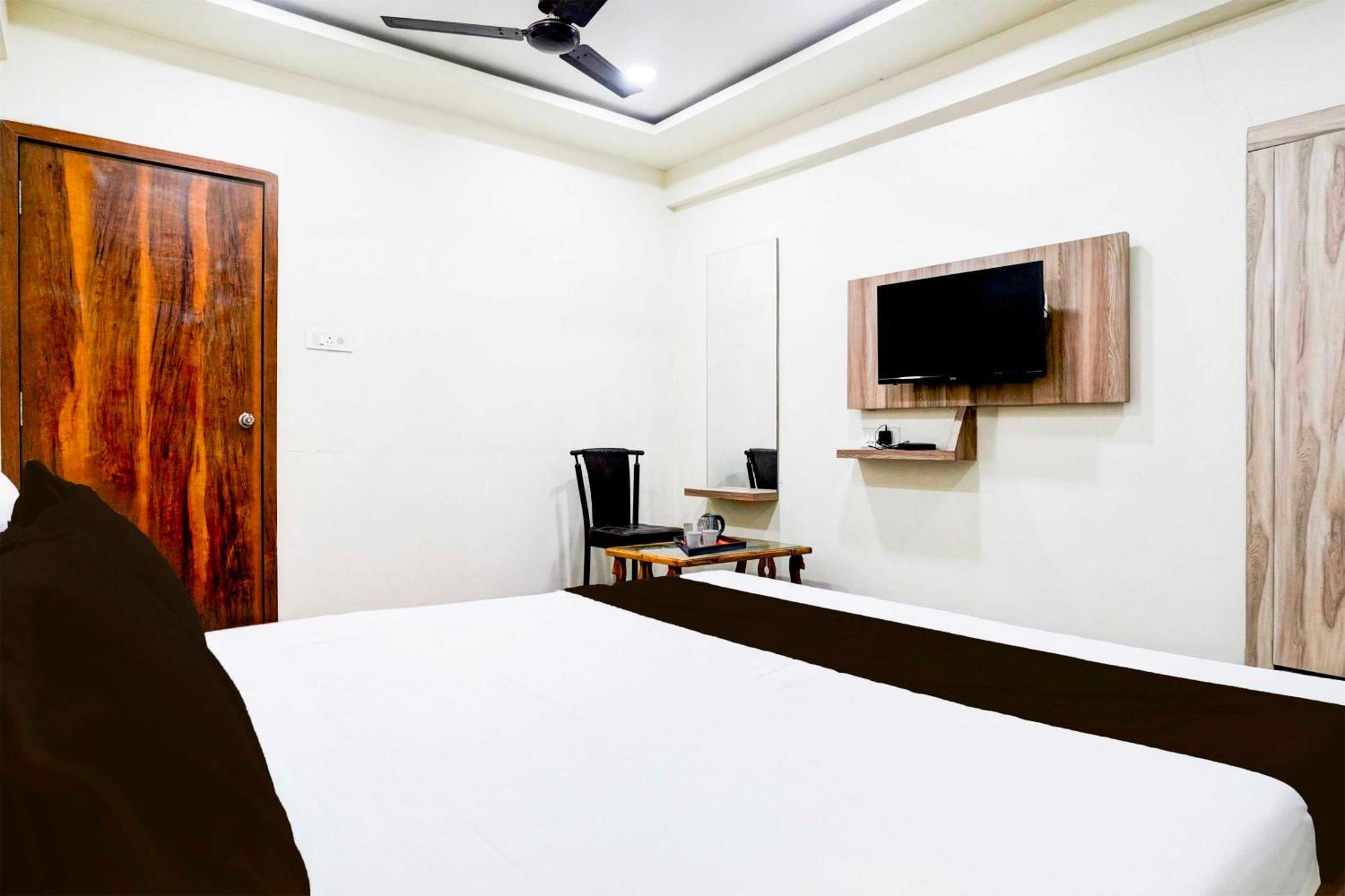 Hotel Collection O Dombivali 3*