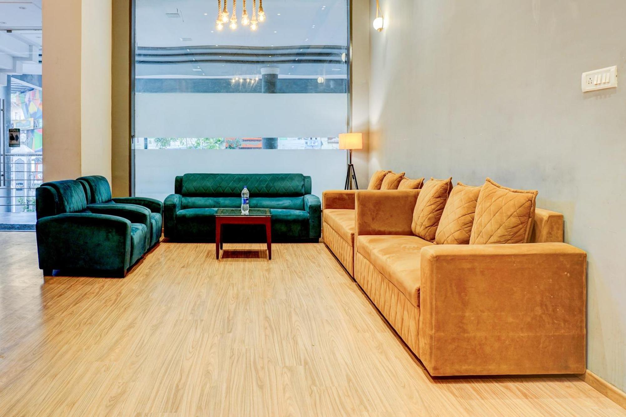 Super Townhouse Exhibition Centre Goregaon 3* Mumbai