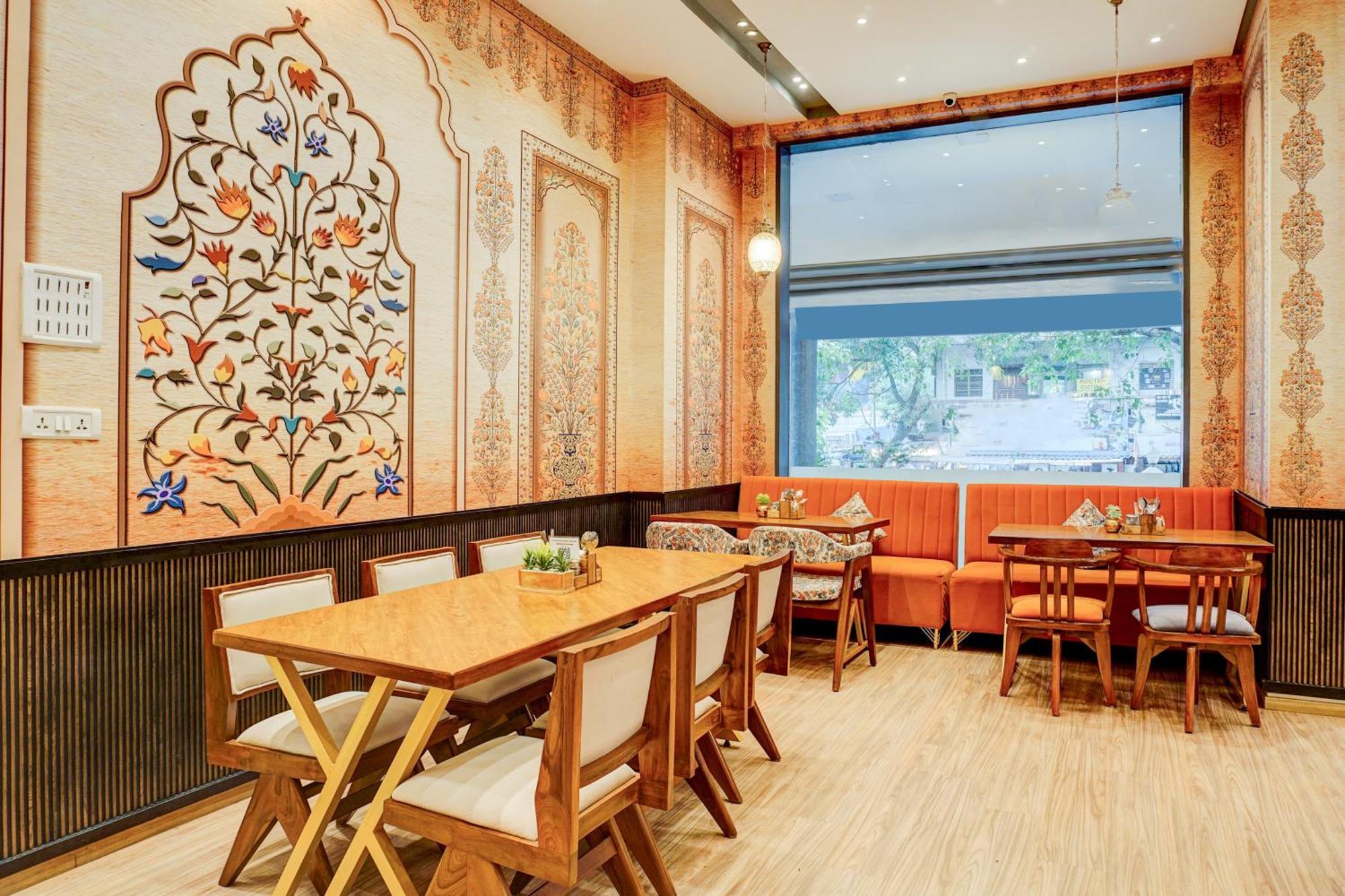 Hotel Super Townhouse Exhibition Centre Goregaon Mumbai