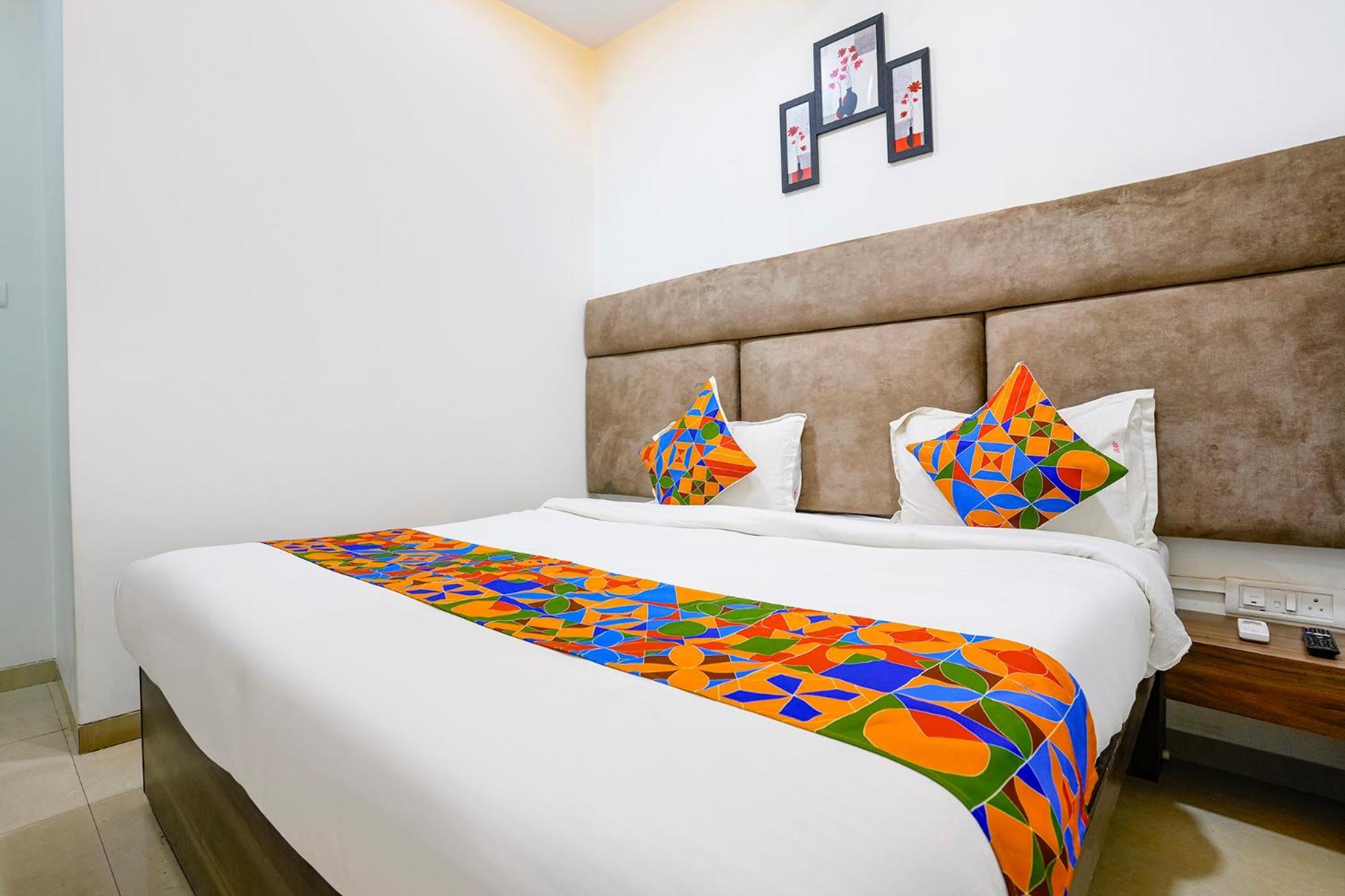 Fabhotel Amfahh Hotel
