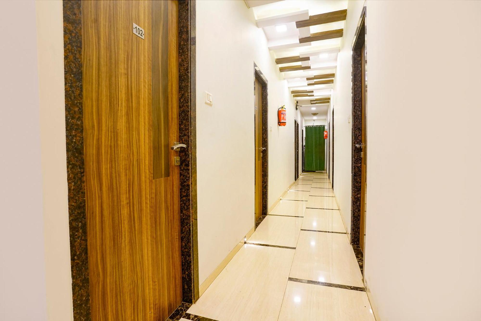 Fabhotel Amfahh