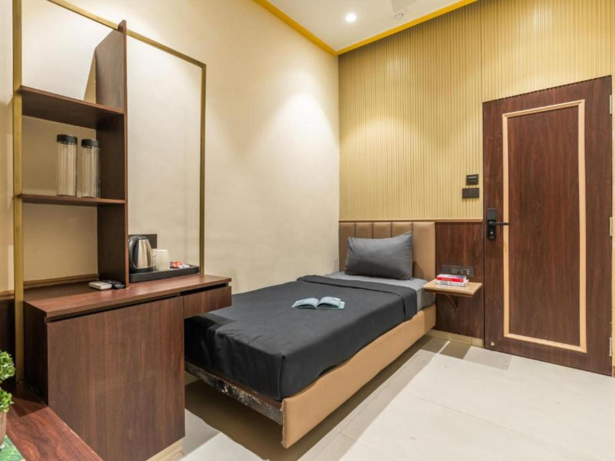 The Mumbai, International Airport Albergue *
