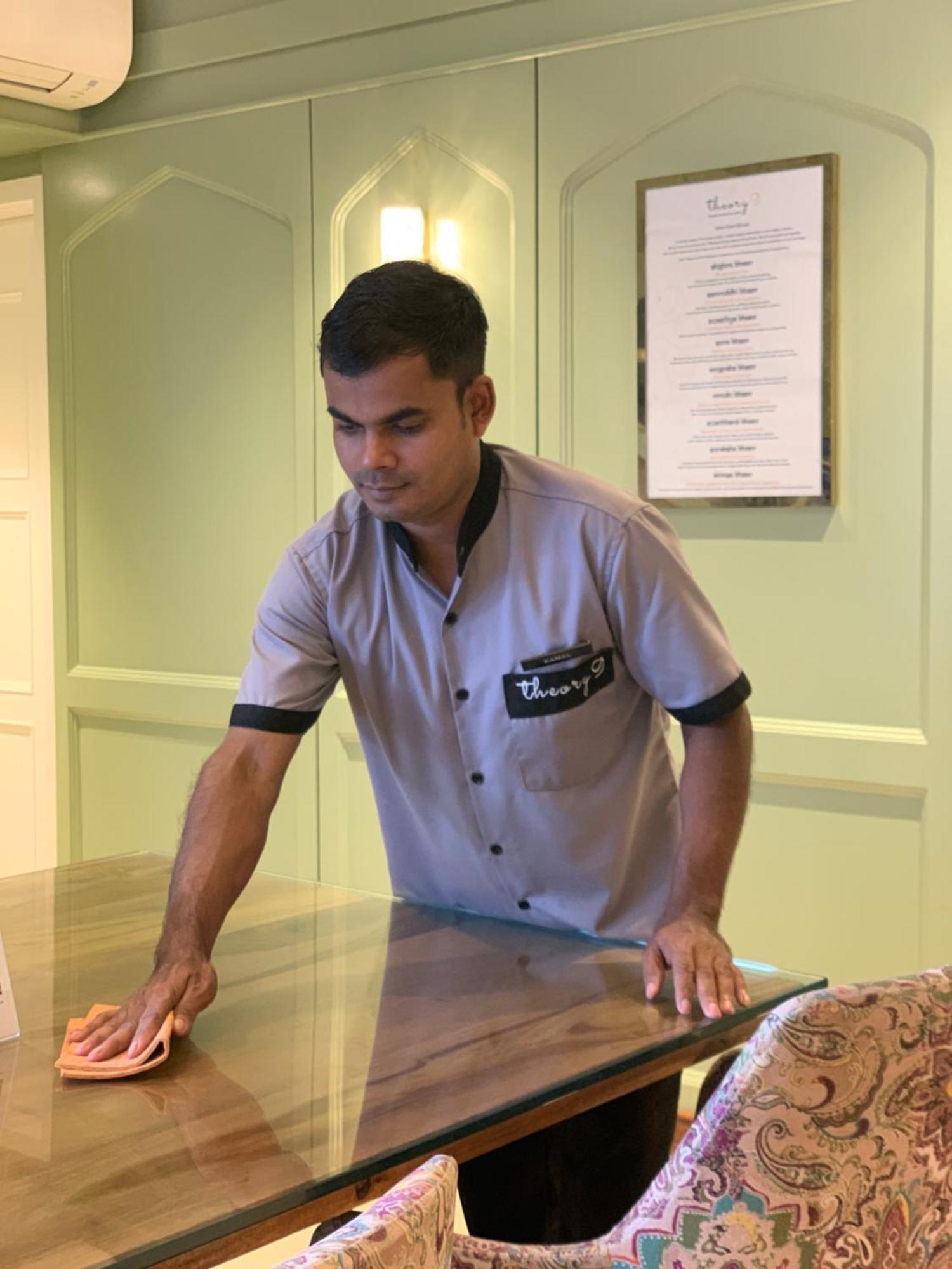 Theory9 Premium Service Bandra Apartment