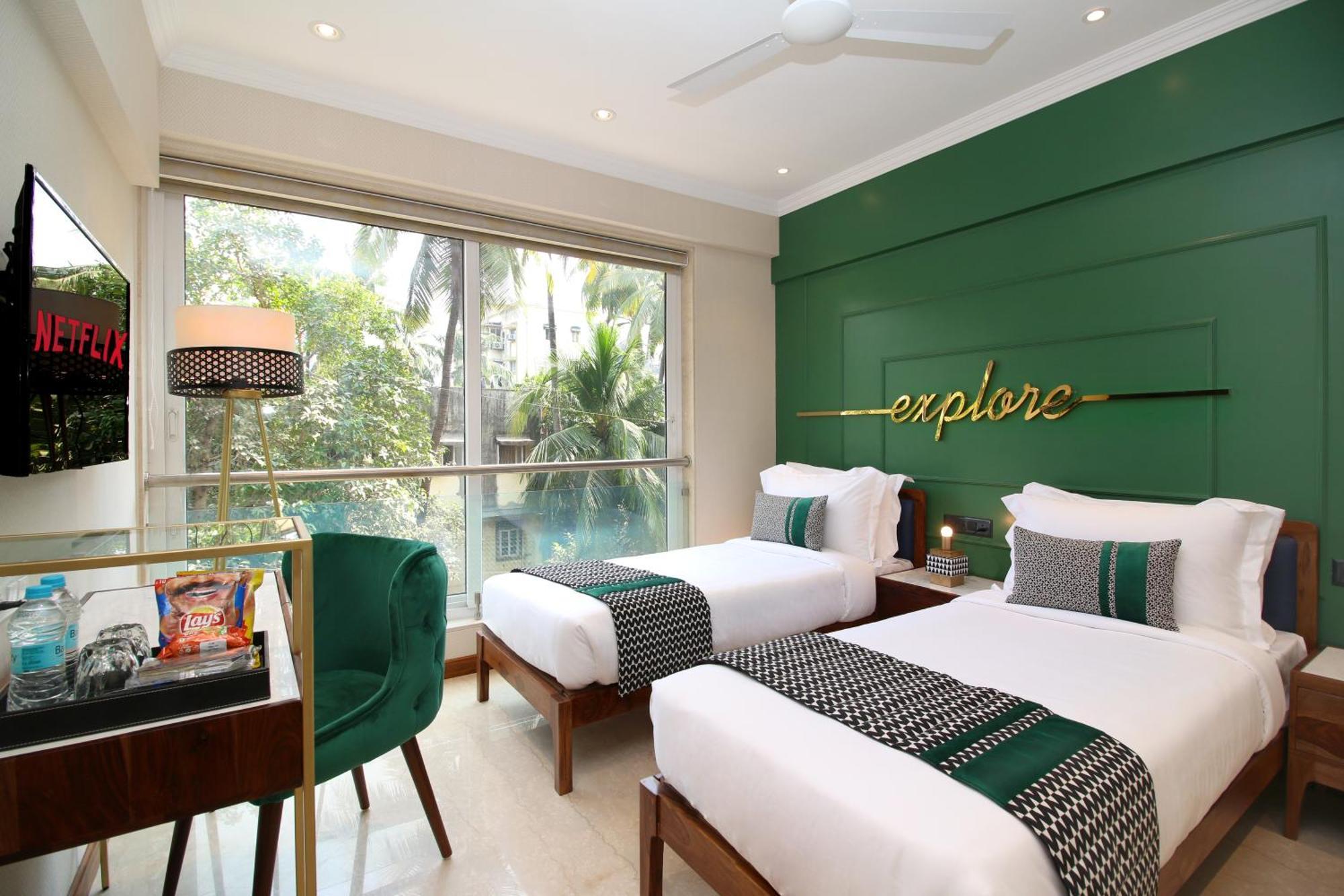 Theory9 Premium Service Bandra