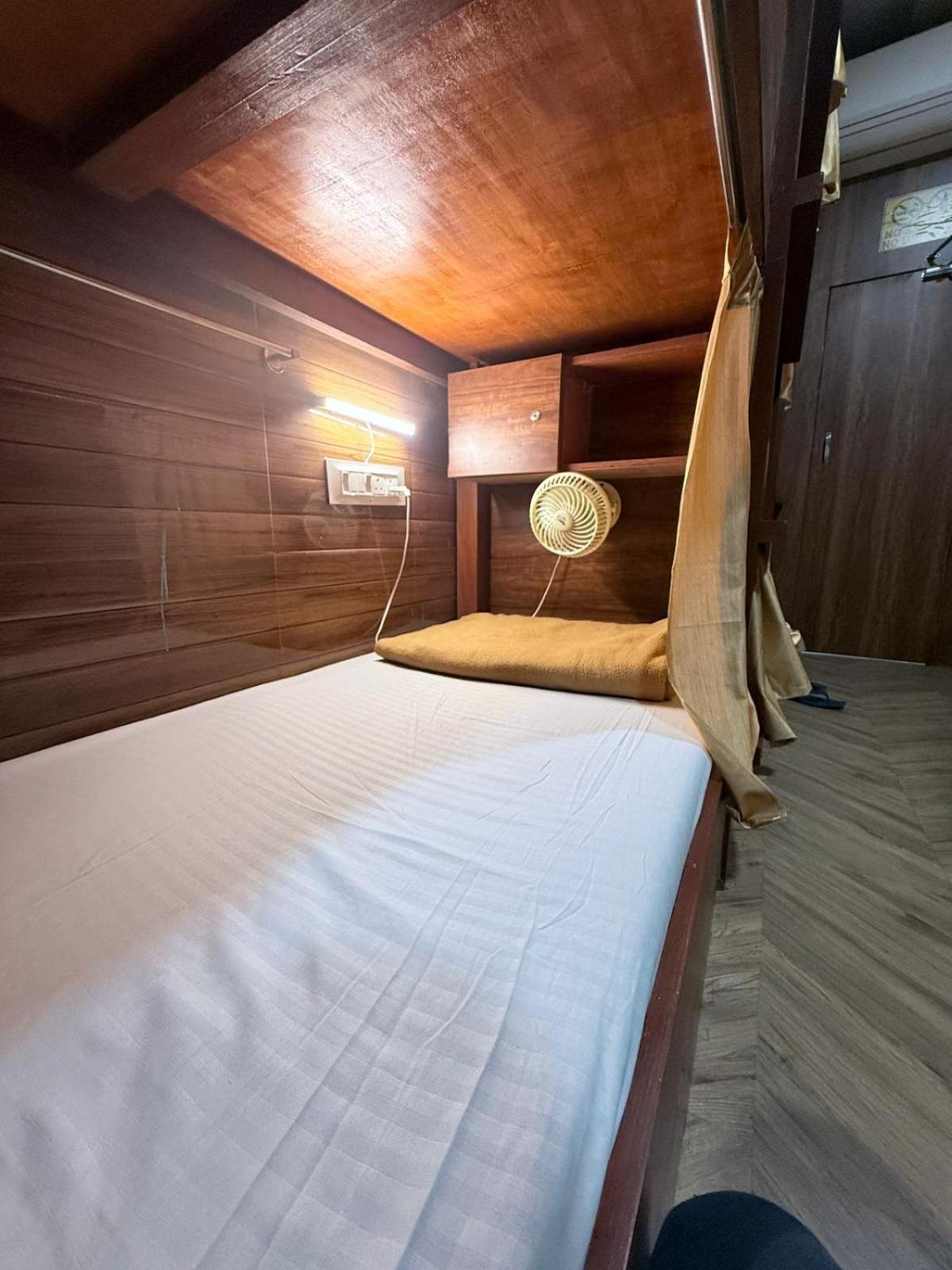 Hostel Signature Mumbai
