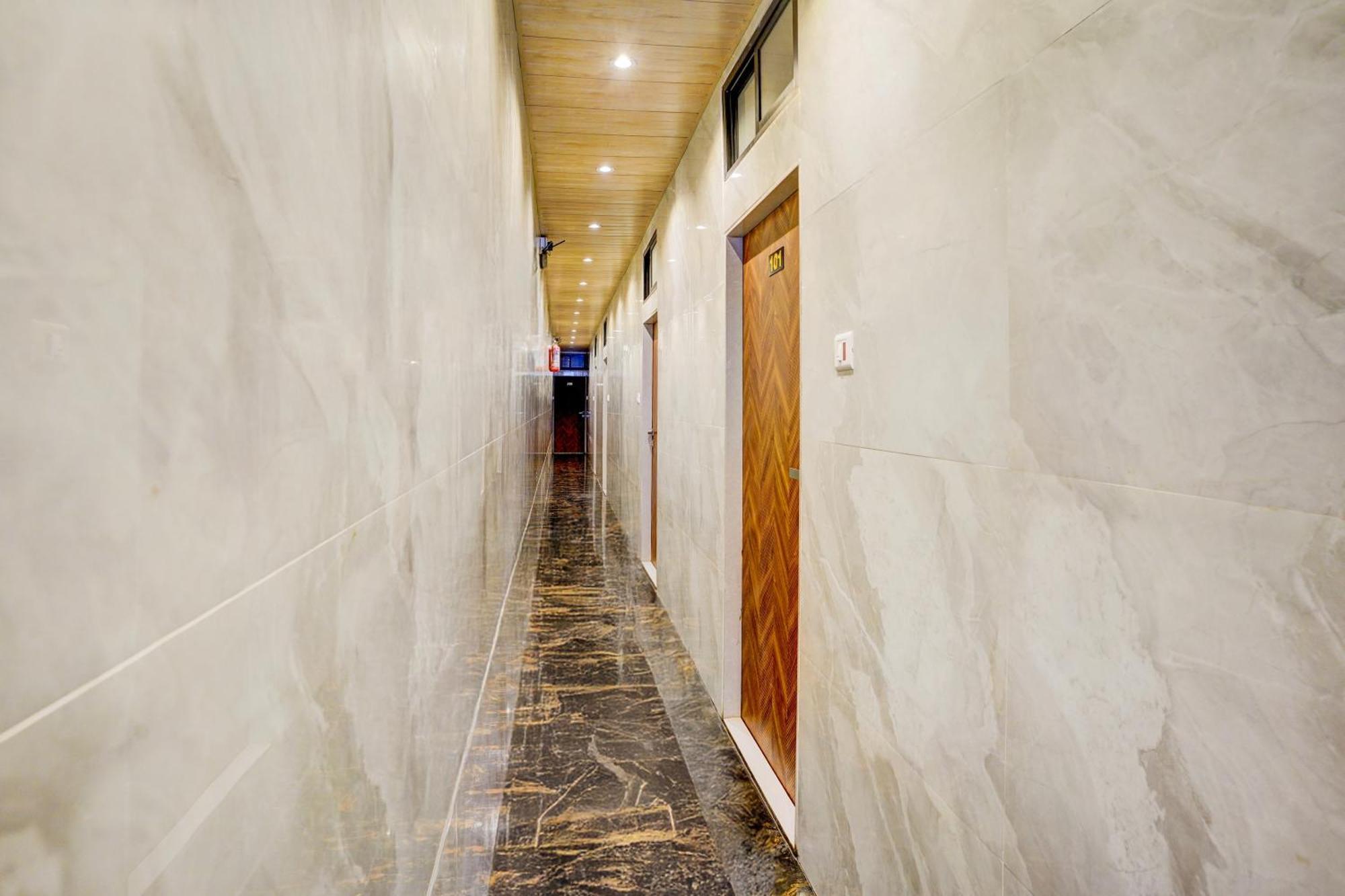 Hotel O Royal Bkc