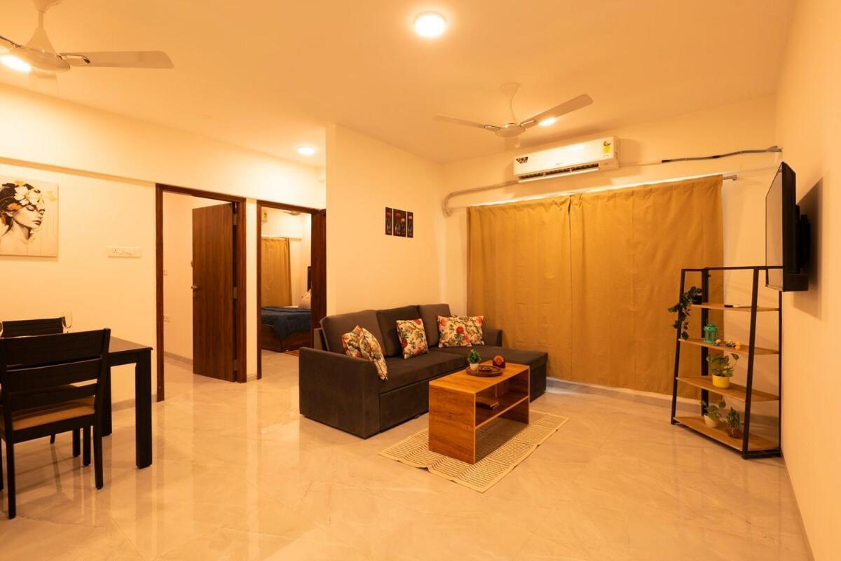 Vibrant, Elegant 2bhk Nr Bkc *