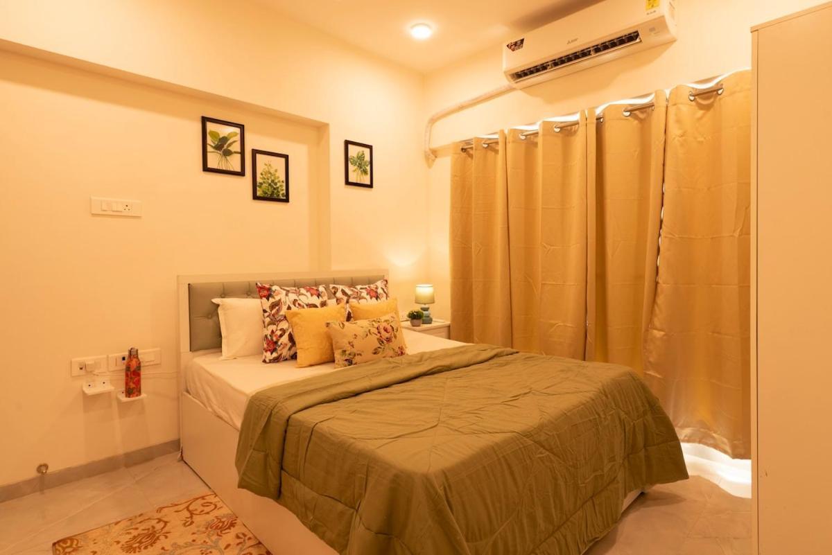 Apartment Trendy 2bhk Near Bkc