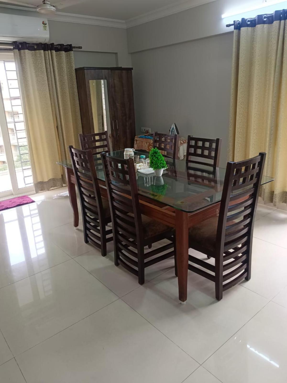 Treat Homes Service In Bkc Siddhant 401 *