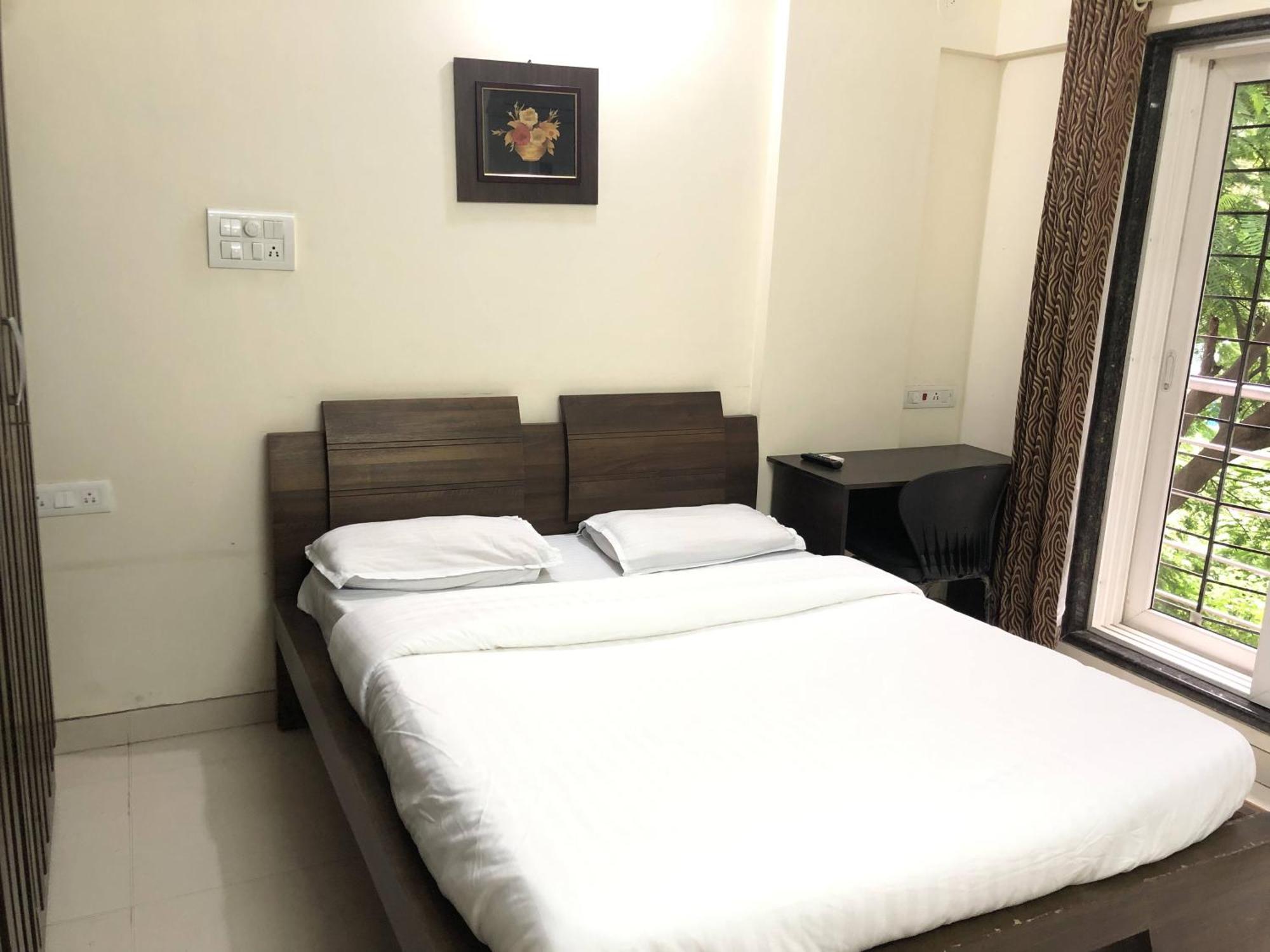 Treat Homes Service In Bkc Siddhant 401 Homestay *