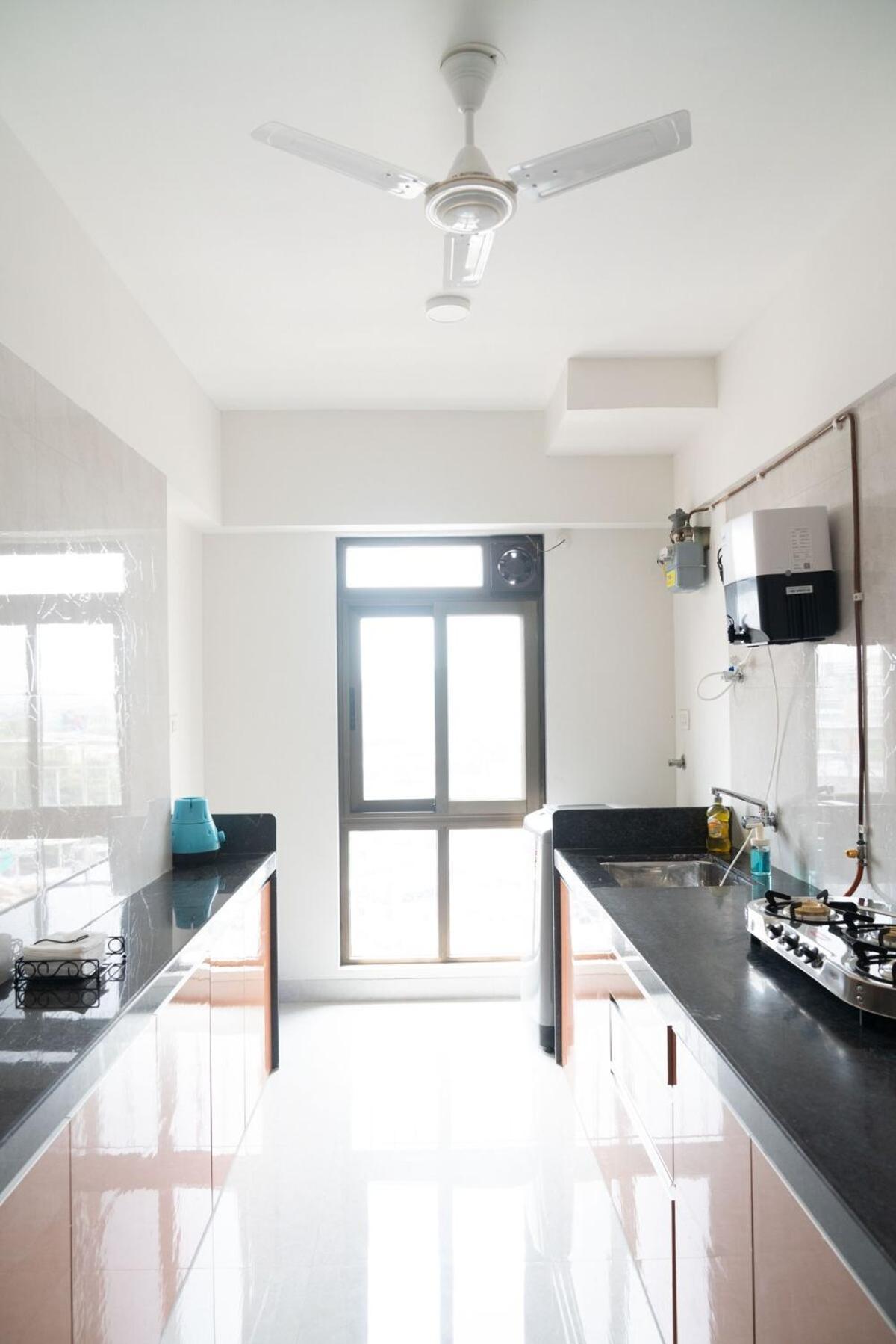 Boho, Breezy, Sun-kissed 2bhk Nr Bkc & Airport * Mumbai