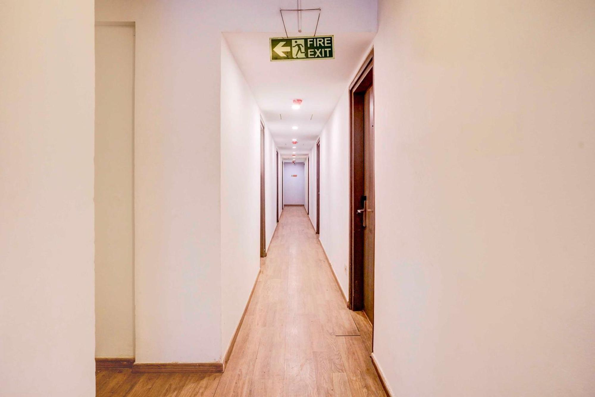 O Khar The Unicontinental Hotel 3*