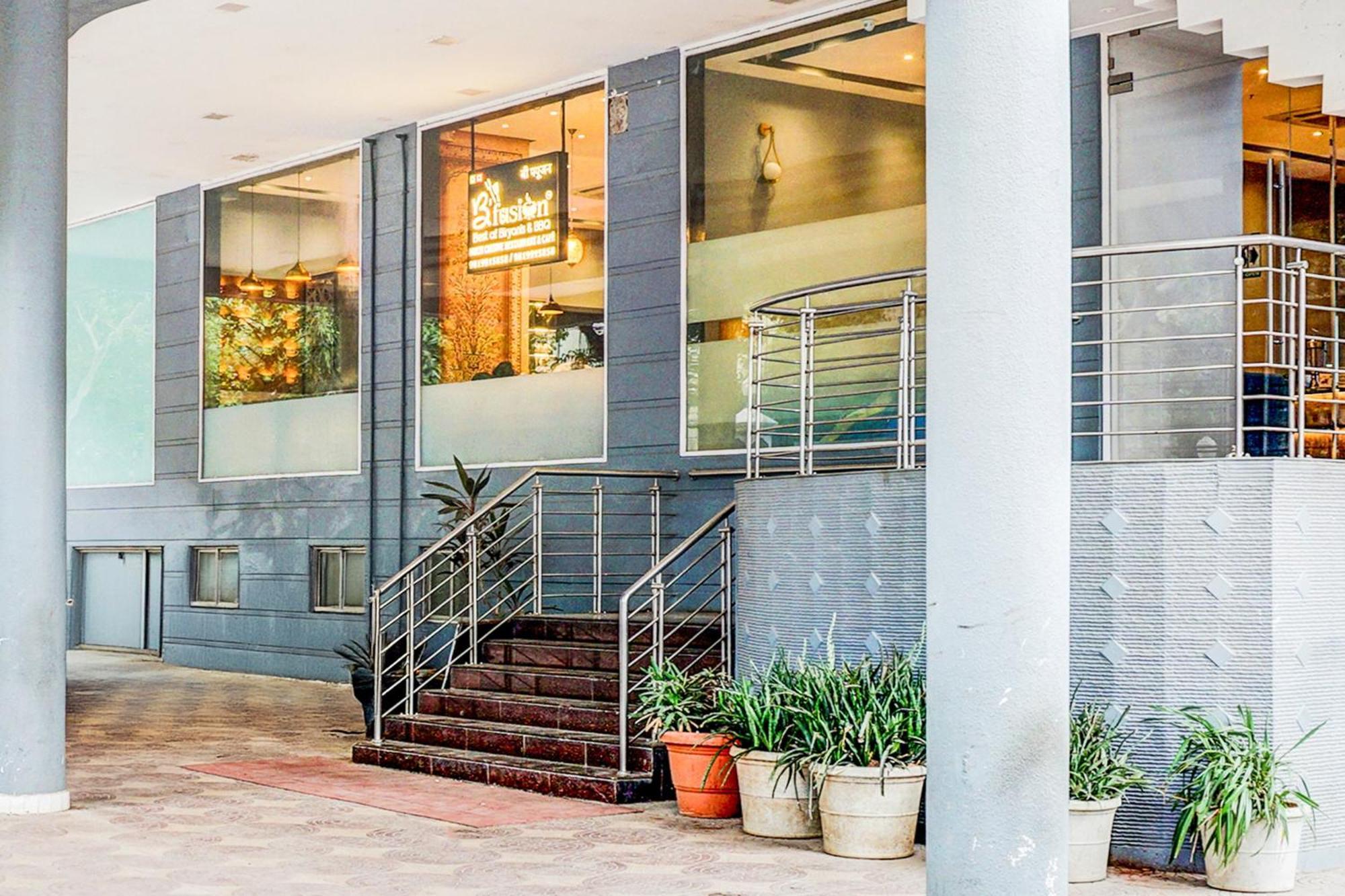 Super Townhouse Exhibition Centre Goregaon Hotel 3*