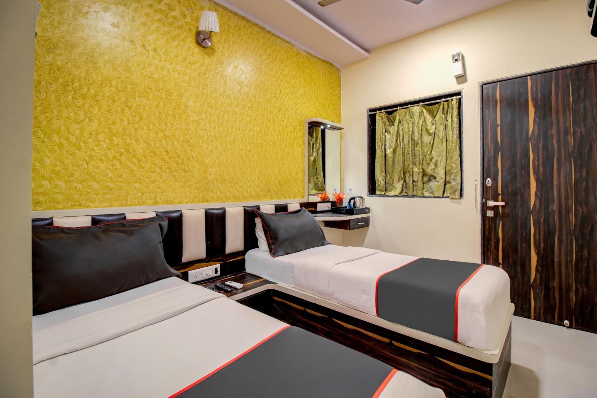 Hotel Collection O Golden Tulipz Boutique Mumbai