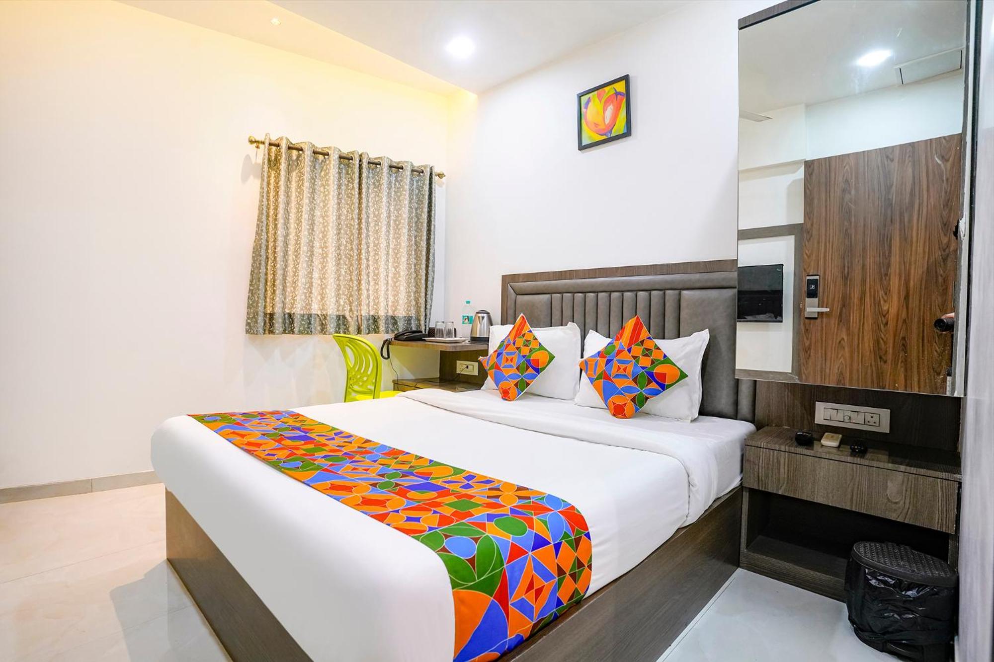 Fabhotel Shahi Palace