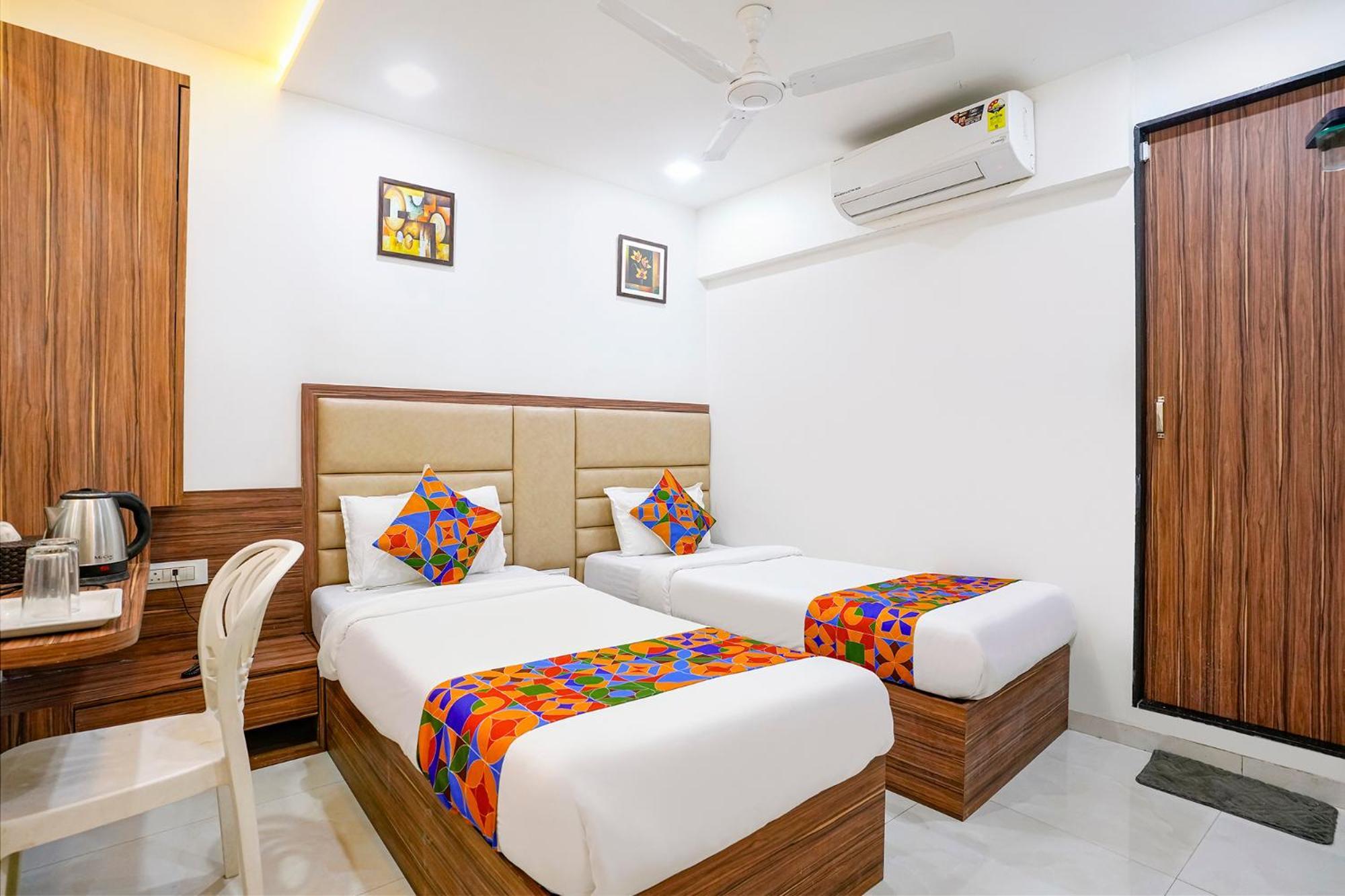 Inn Fabhotel Shahi Palace *