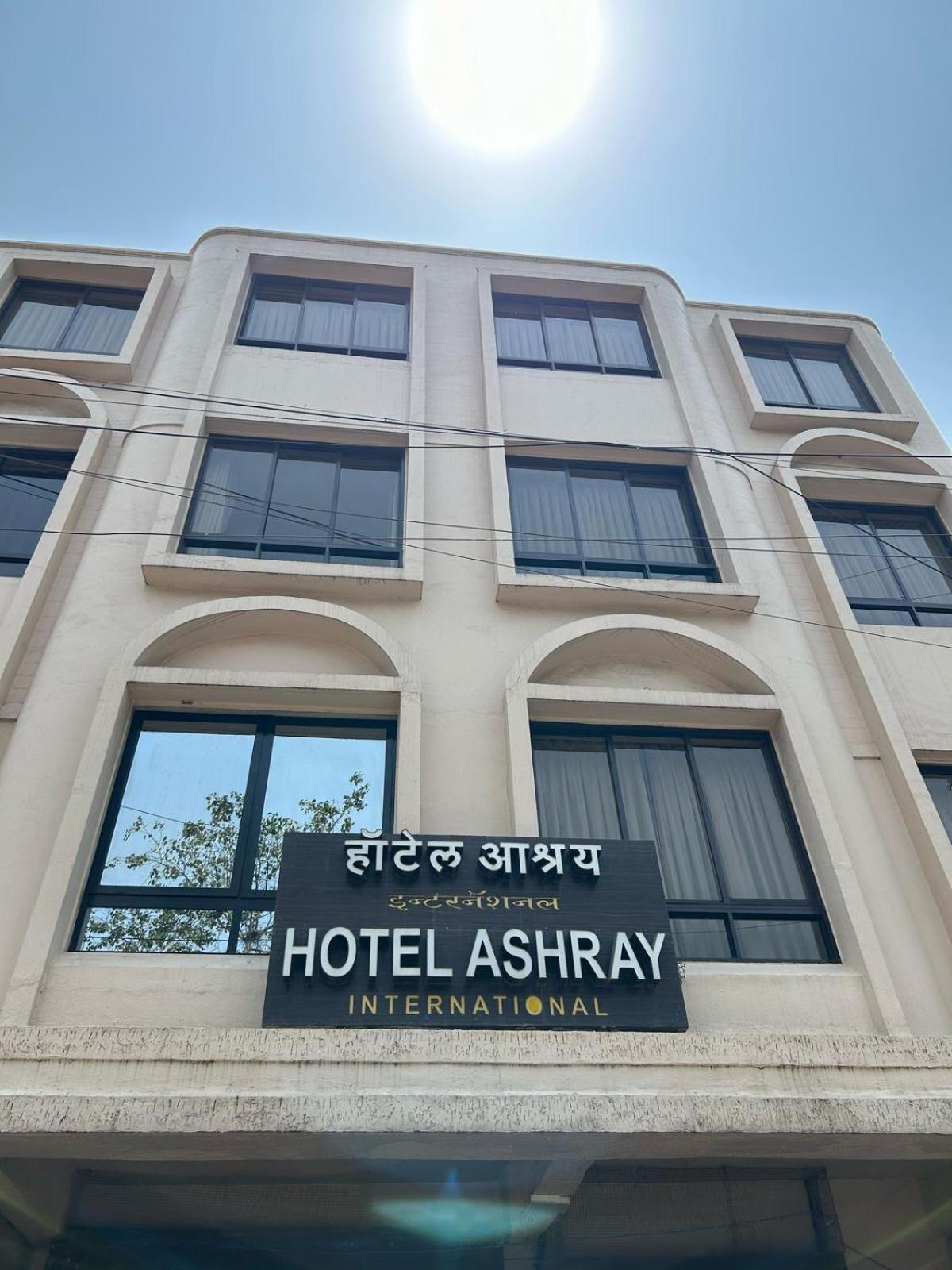 Ashray International, Sion - Near Bkc