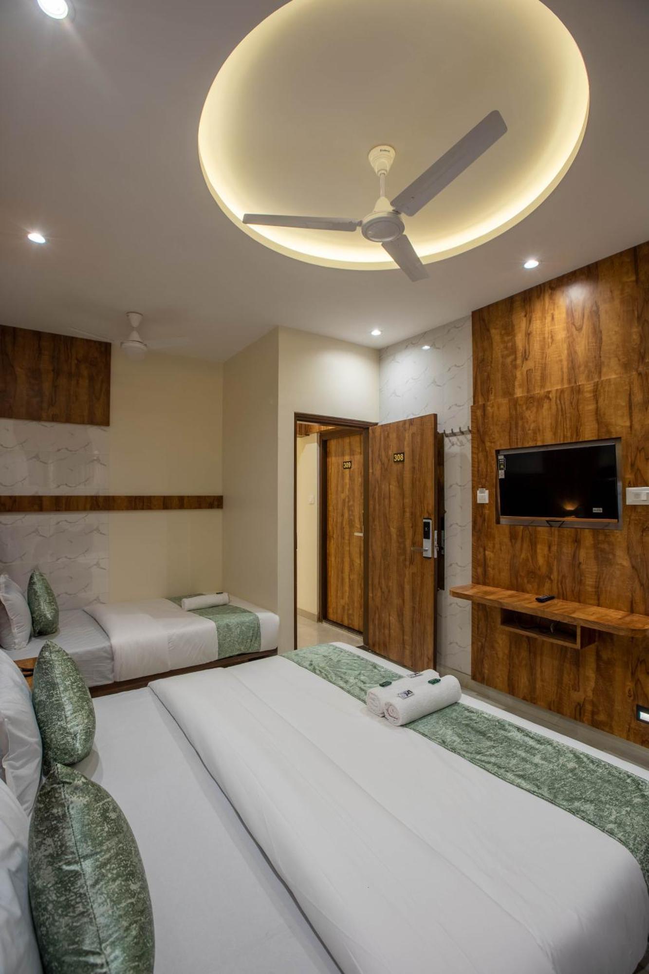 Hotel Heraa International Mumbai