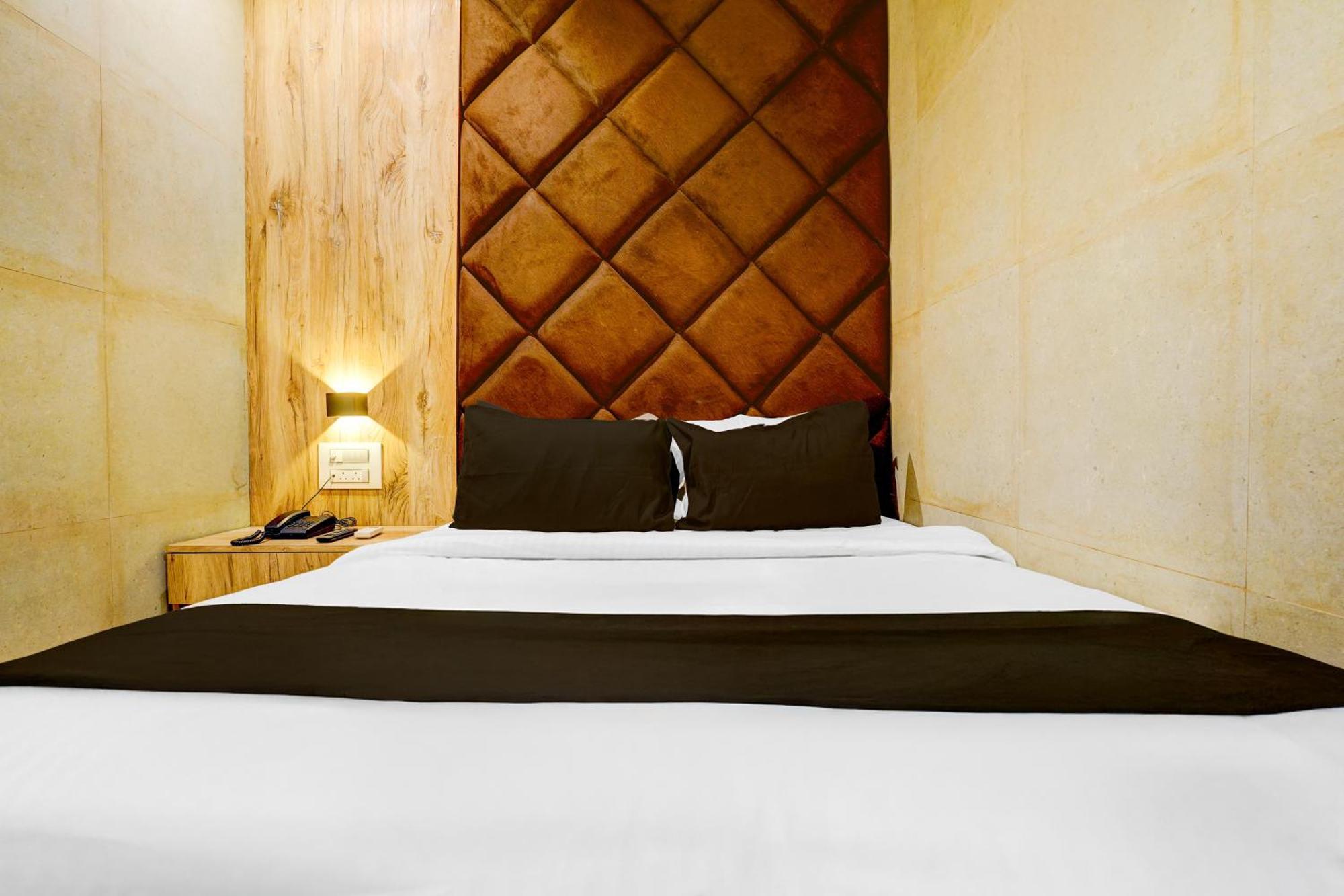 Hotel O Royal Bkc 3*