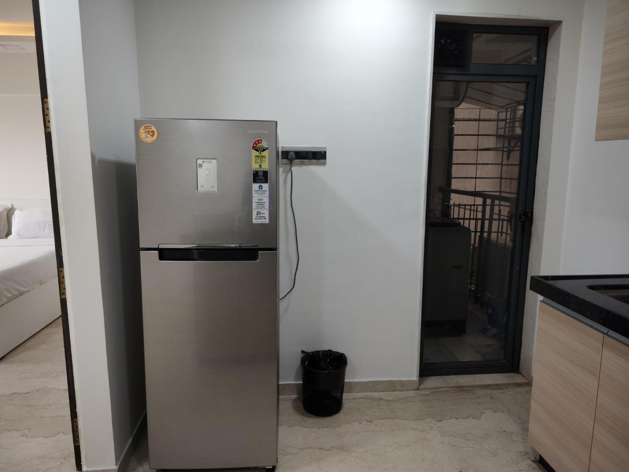 Ov Premium Bkc - Kurla * Mumbai