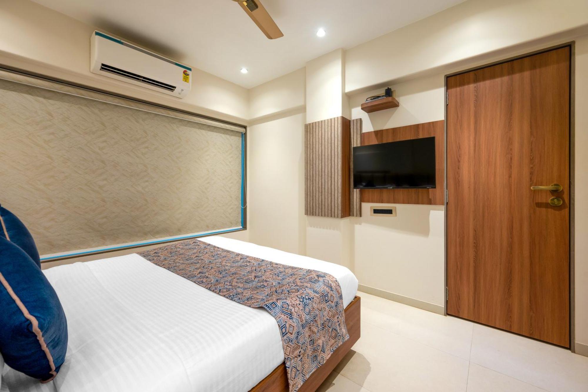 Kalpana Palace, Mumbai