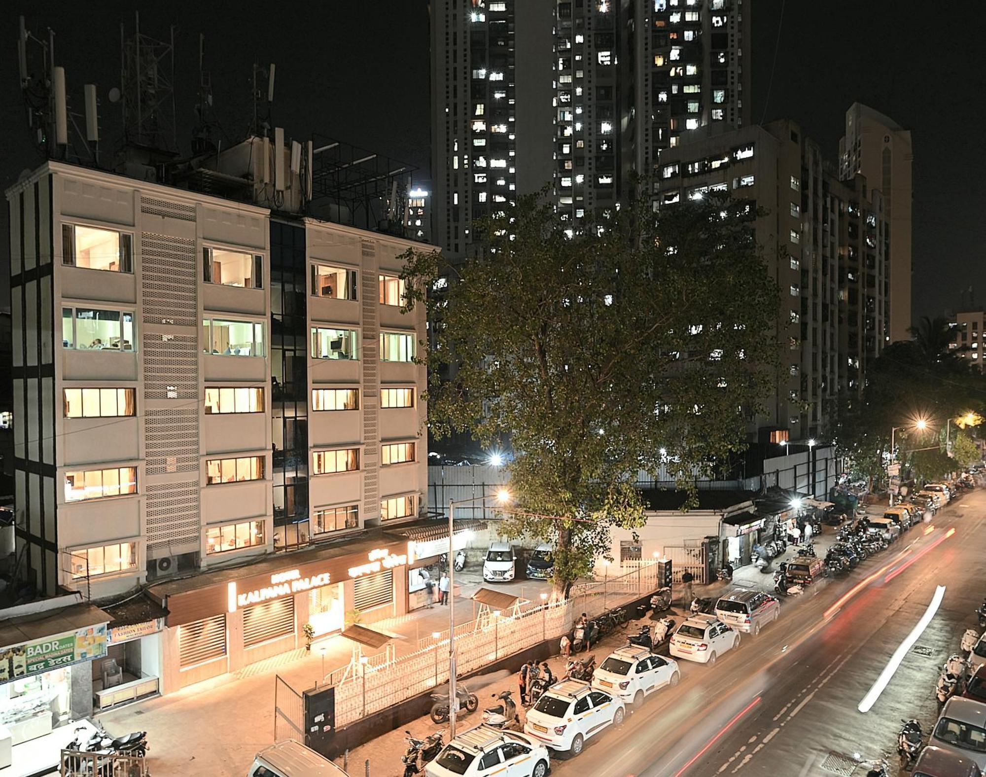 Hotel Kalpana Palace, 3*