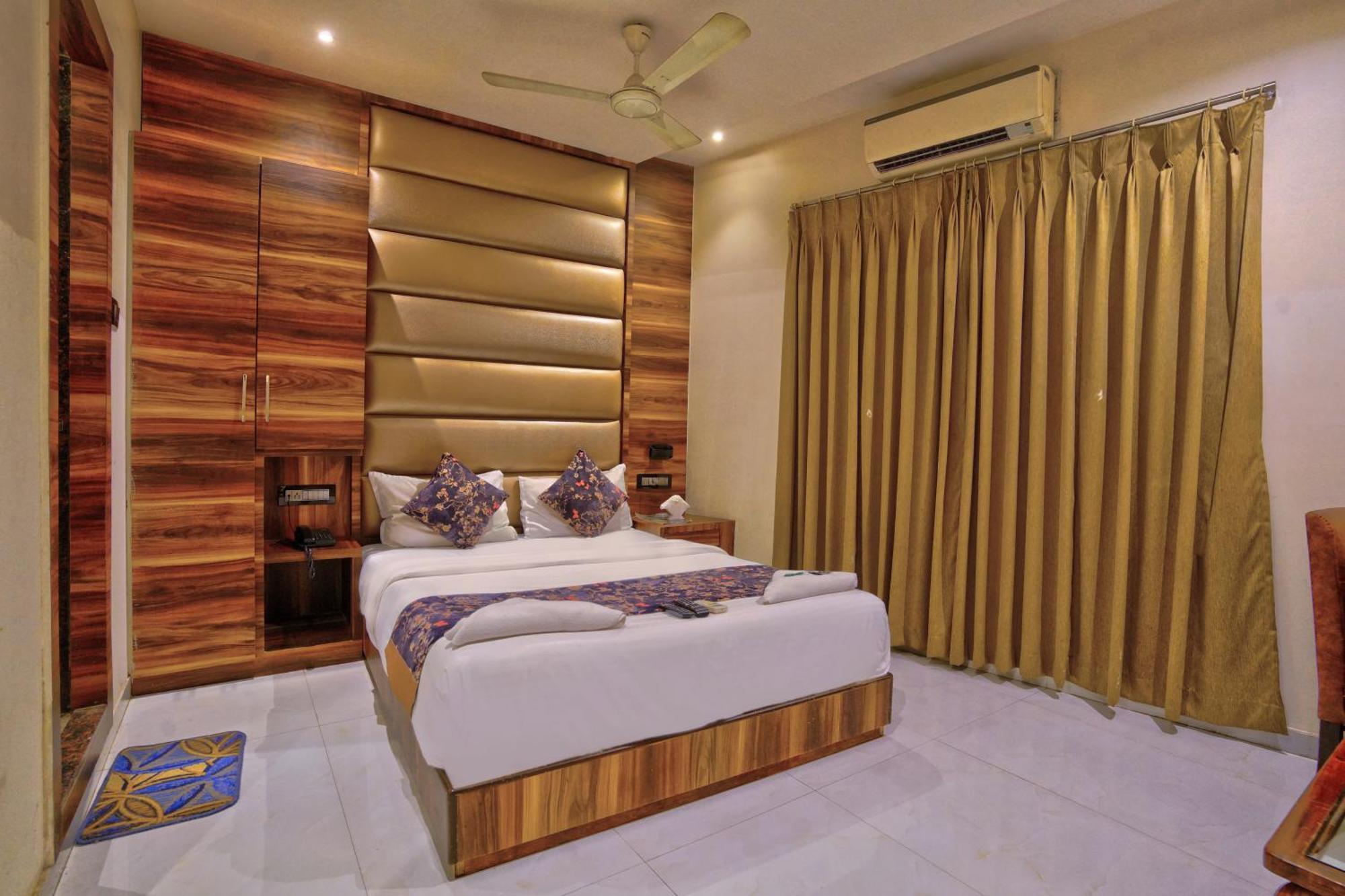 Hotel Meriton Buisness International Airport T-2 Mumbai