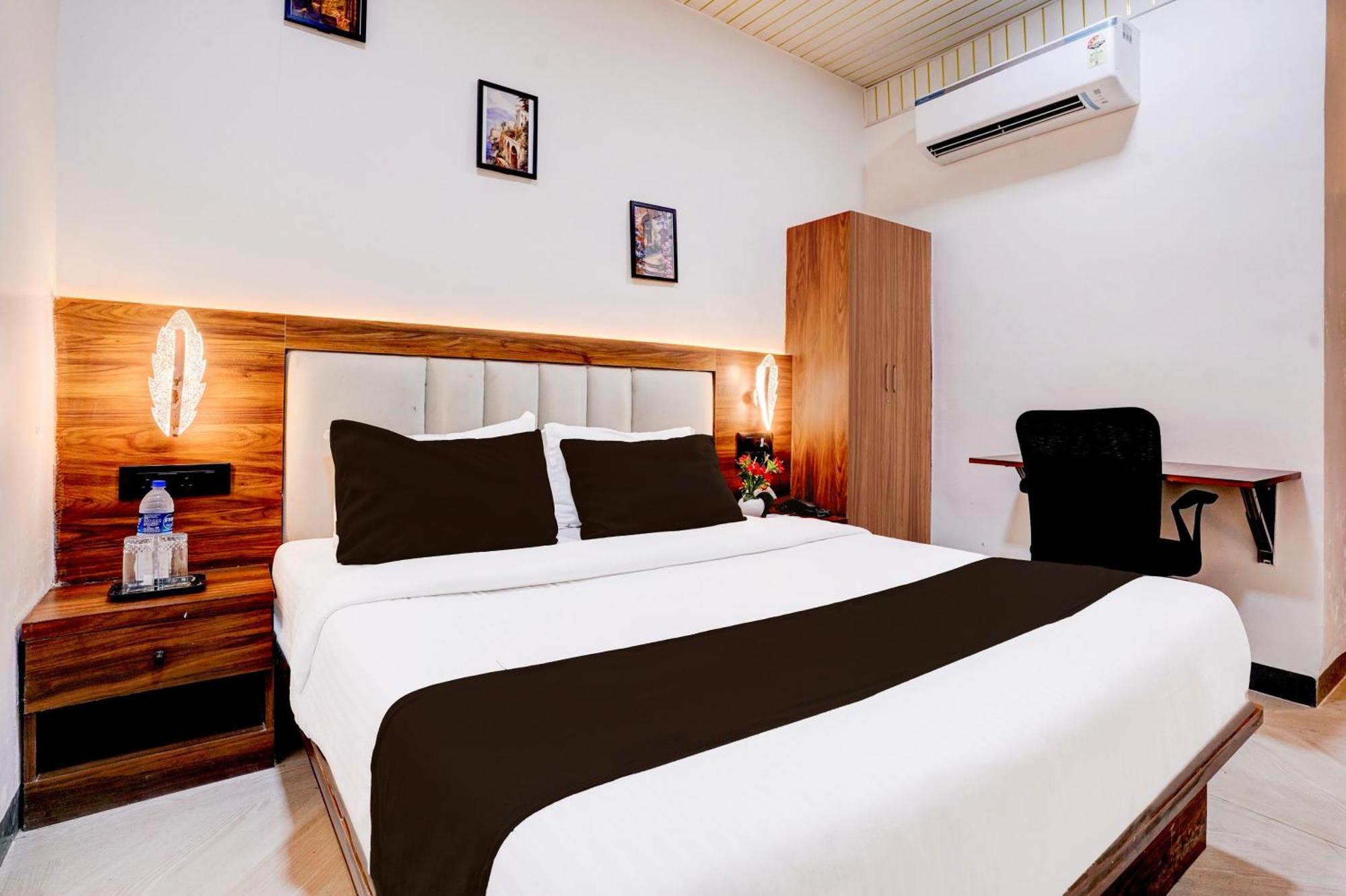 Hotel Super O Ananta Mumbai