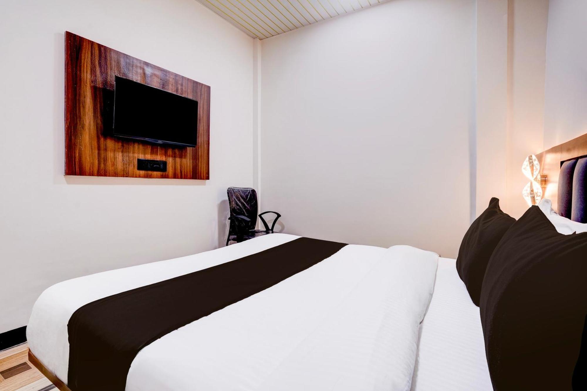 Hotel Super O Ananta