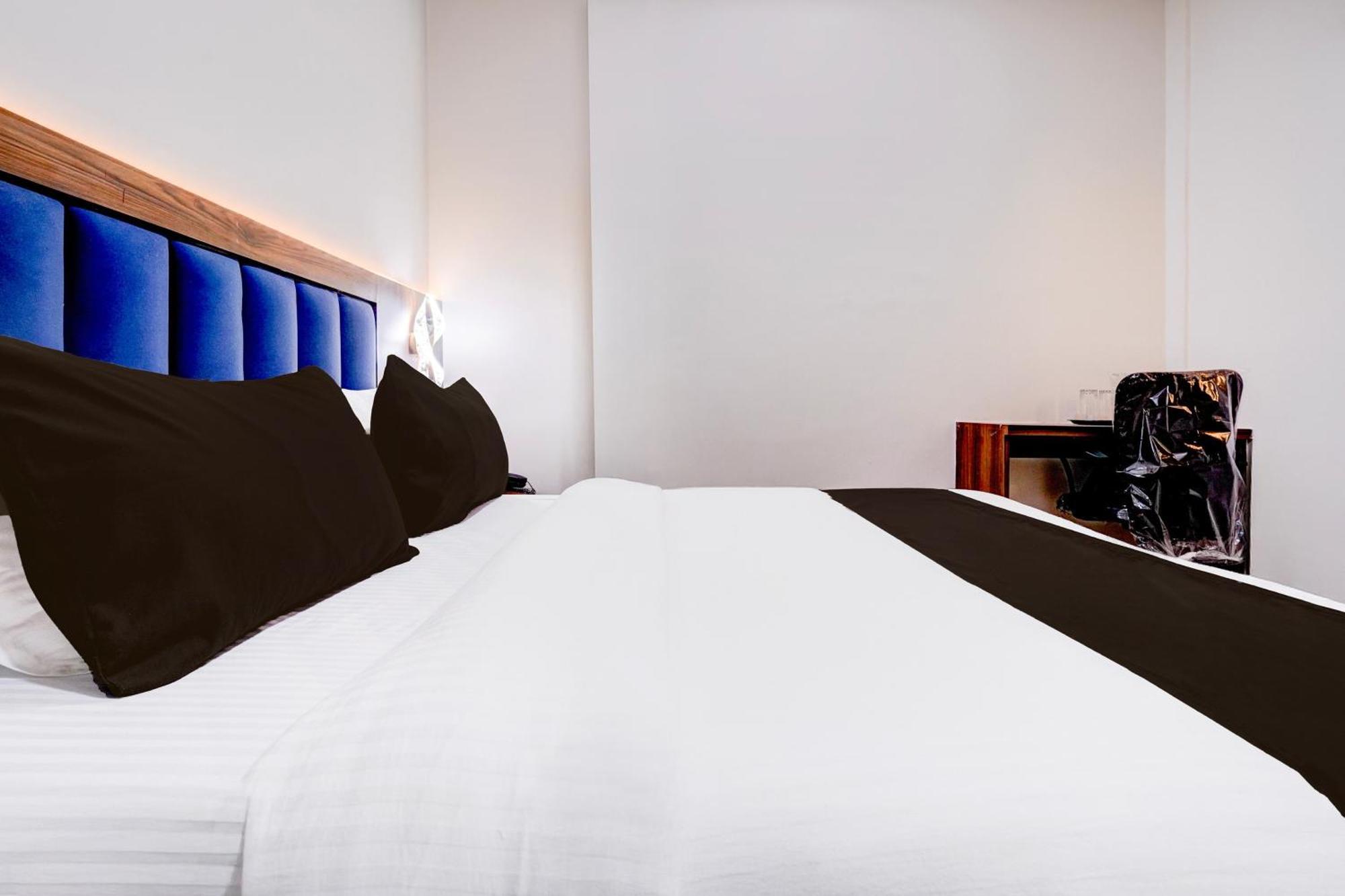 Hotel Super O Ananta