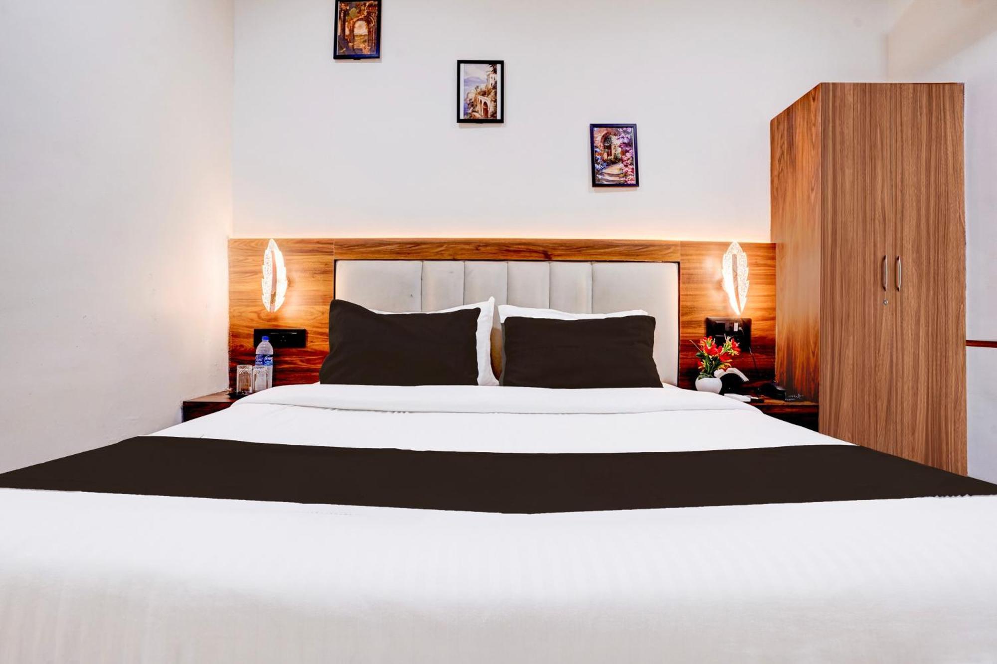 Hotel Super O Ananta 3*