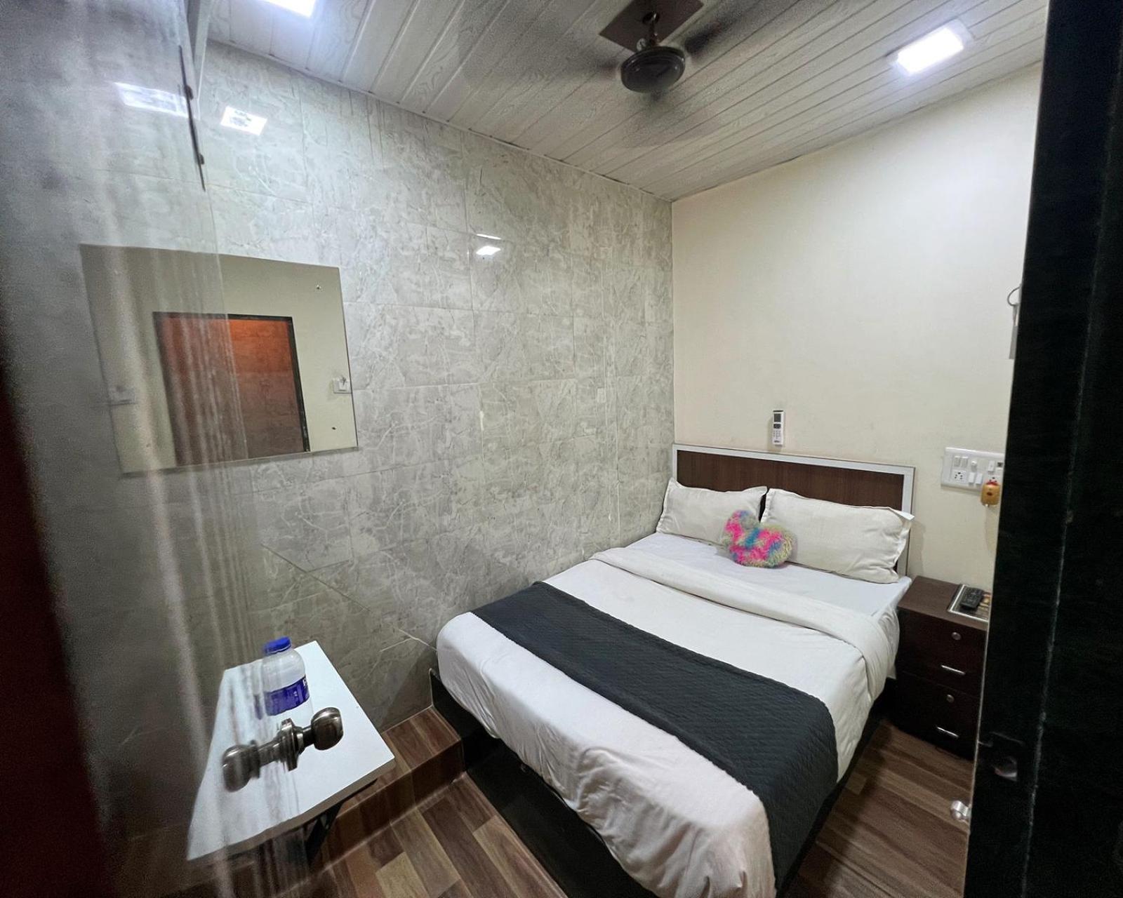 Apartment Rest And Boarding