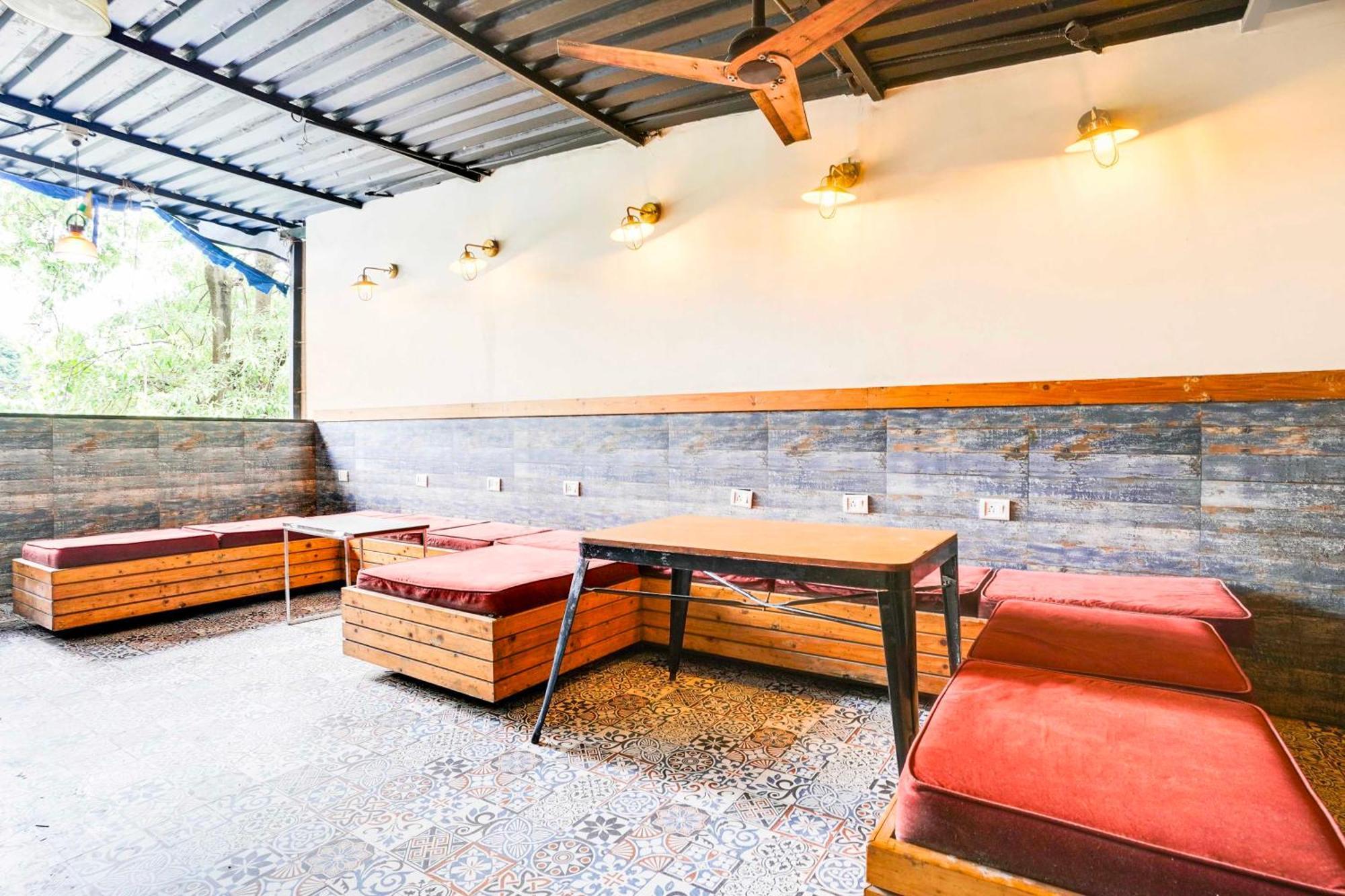 O Andheri Near Airport We Hotel 3*