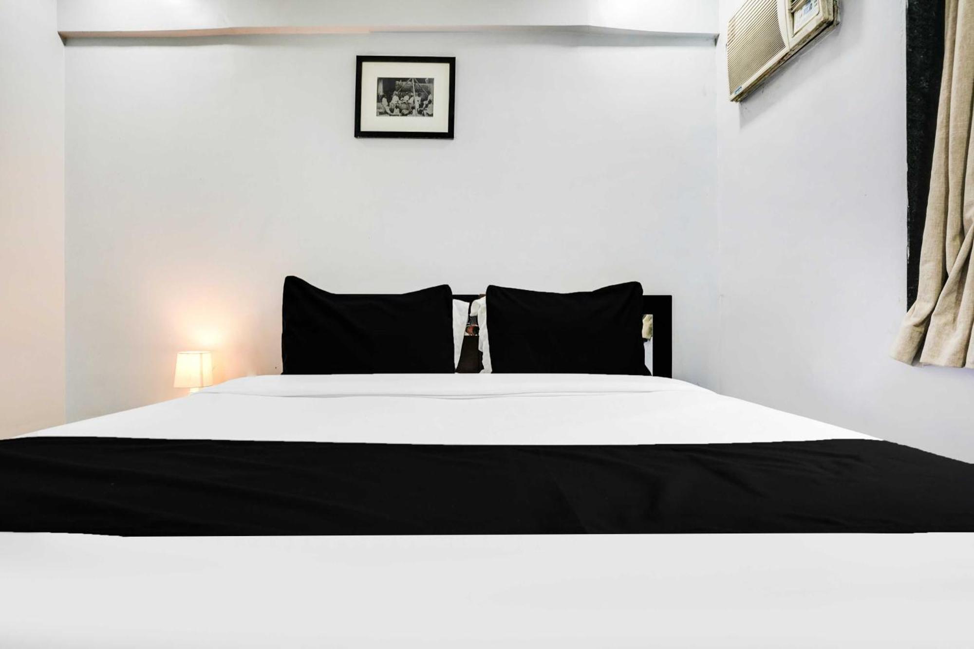 O Andheri Near Airport We 3*