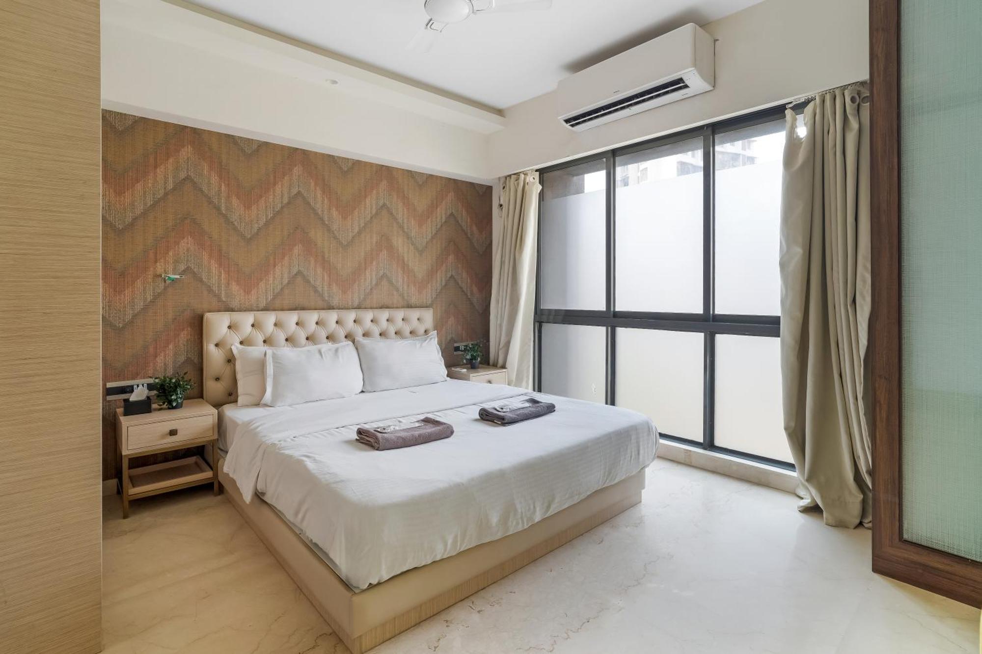 Ov Premium Bkc - Kurla Apartment *