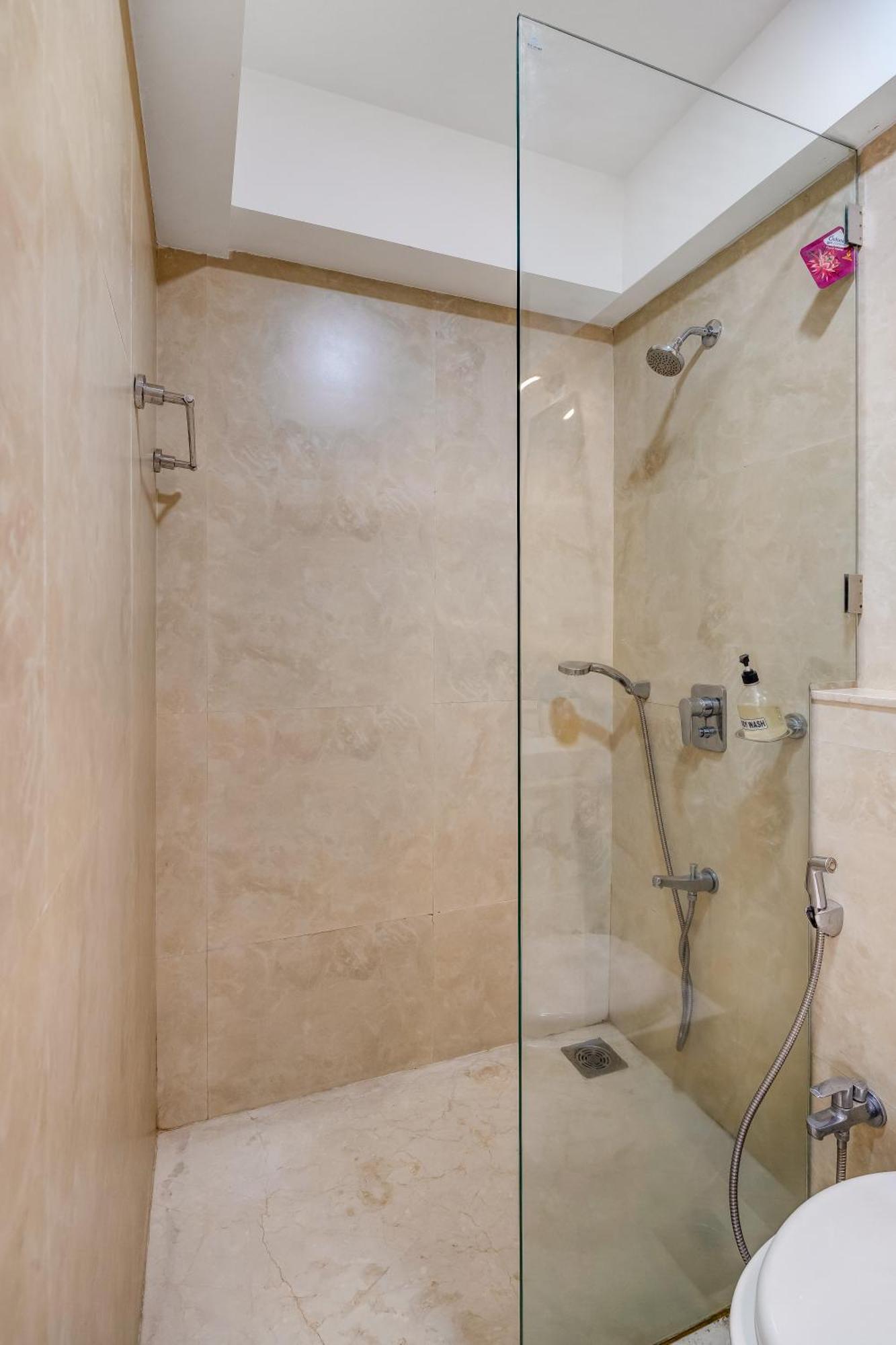 Apartment Ov Premium Bkc - Kurla Mumbai