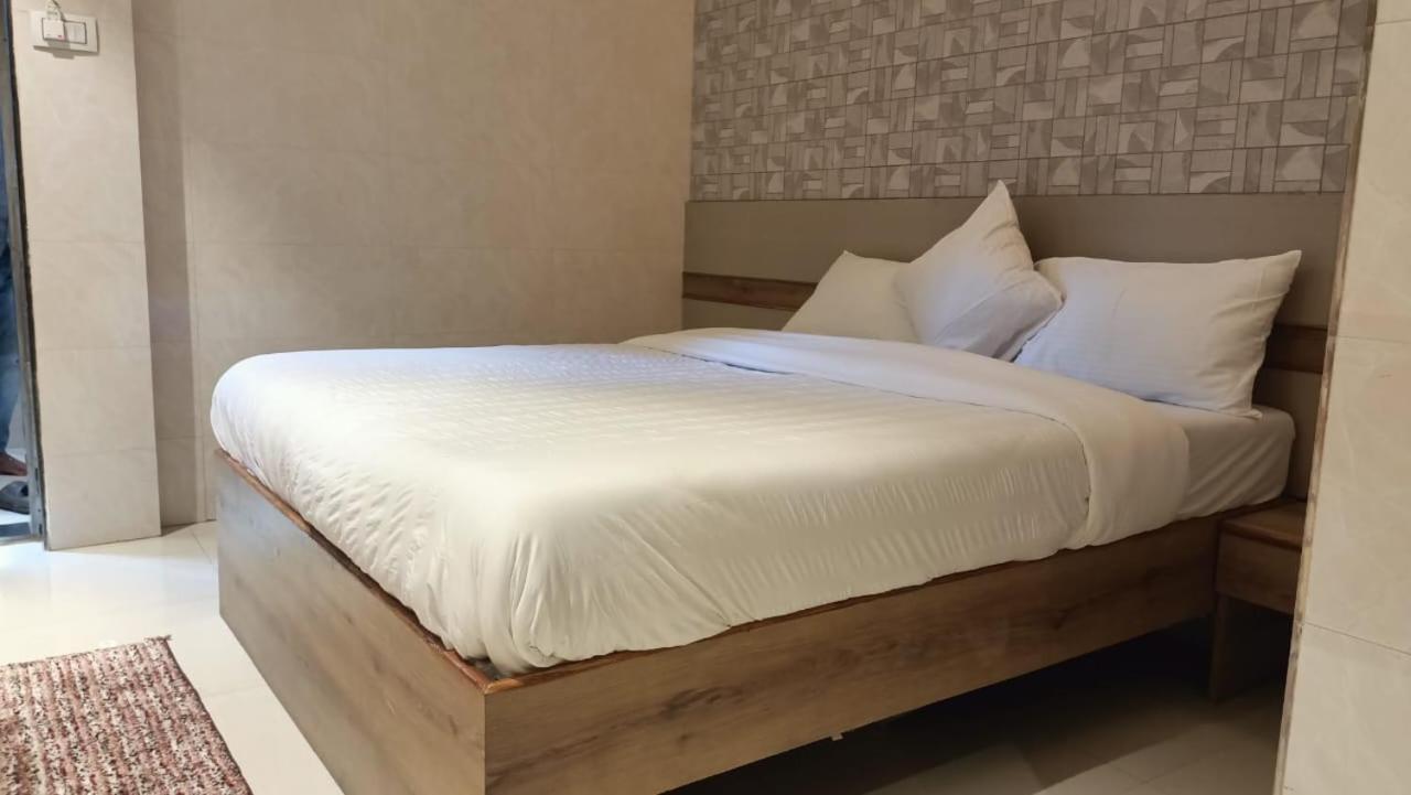 Hotel Eastern Plaza 2*