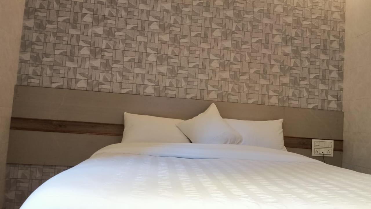 Hotel Eastern Plaza 2*