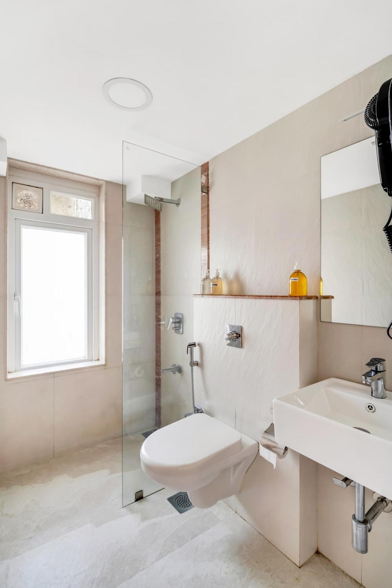 Ke Premium Shared Bandra W