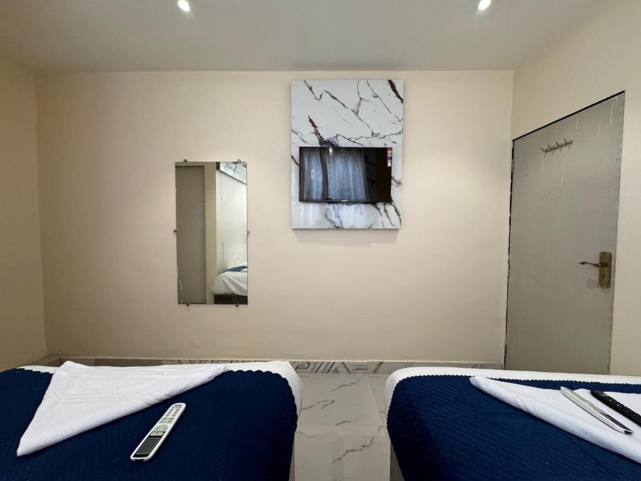 Hotel Rishi Palace Ashlfa Metro