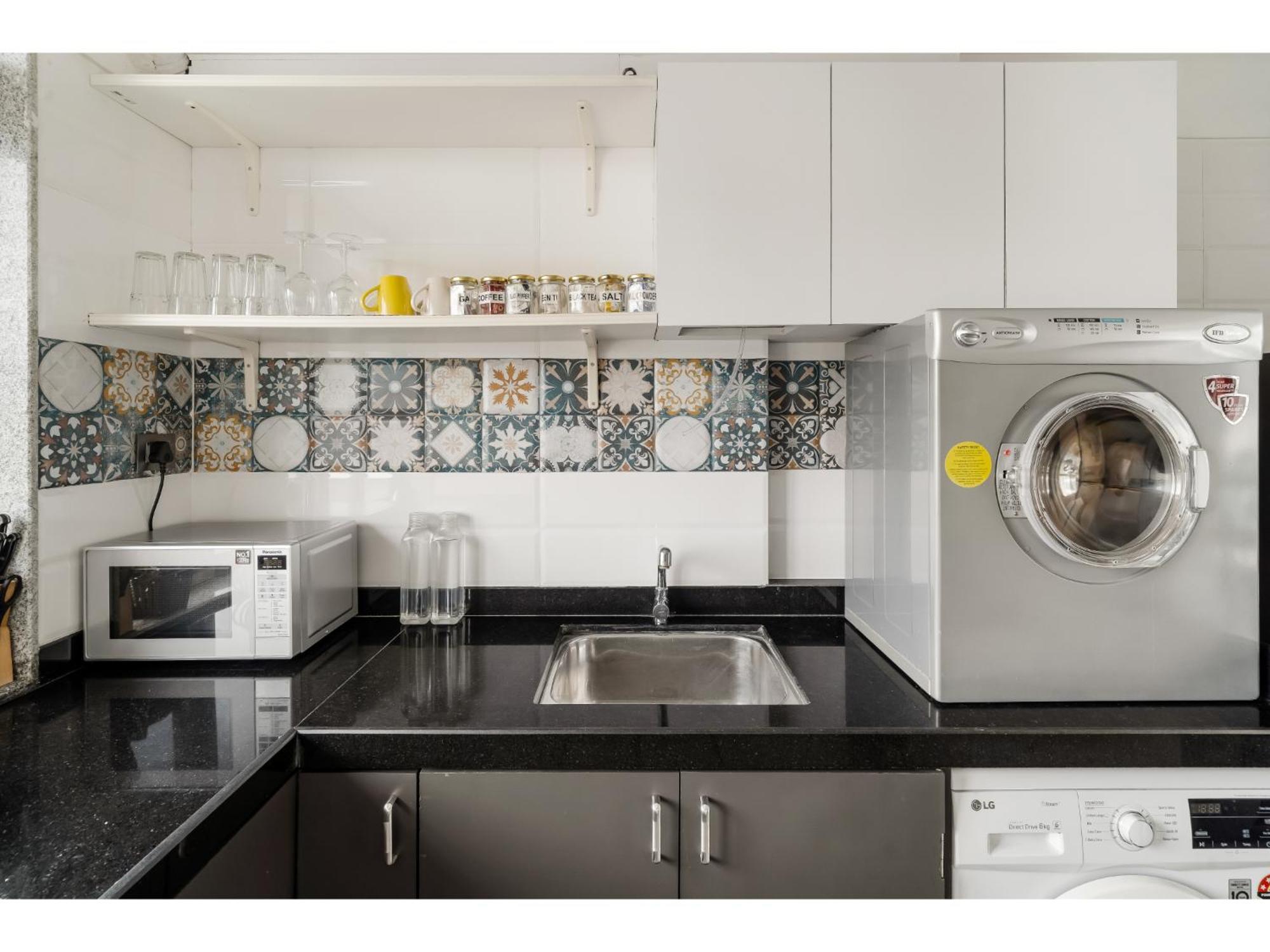 Gj Premium Shared Bandra W Homestay