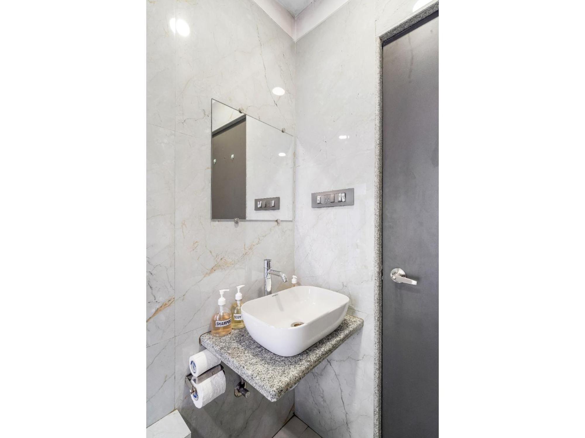 Gj Premium Shared Bandra W Homestay Mumbai