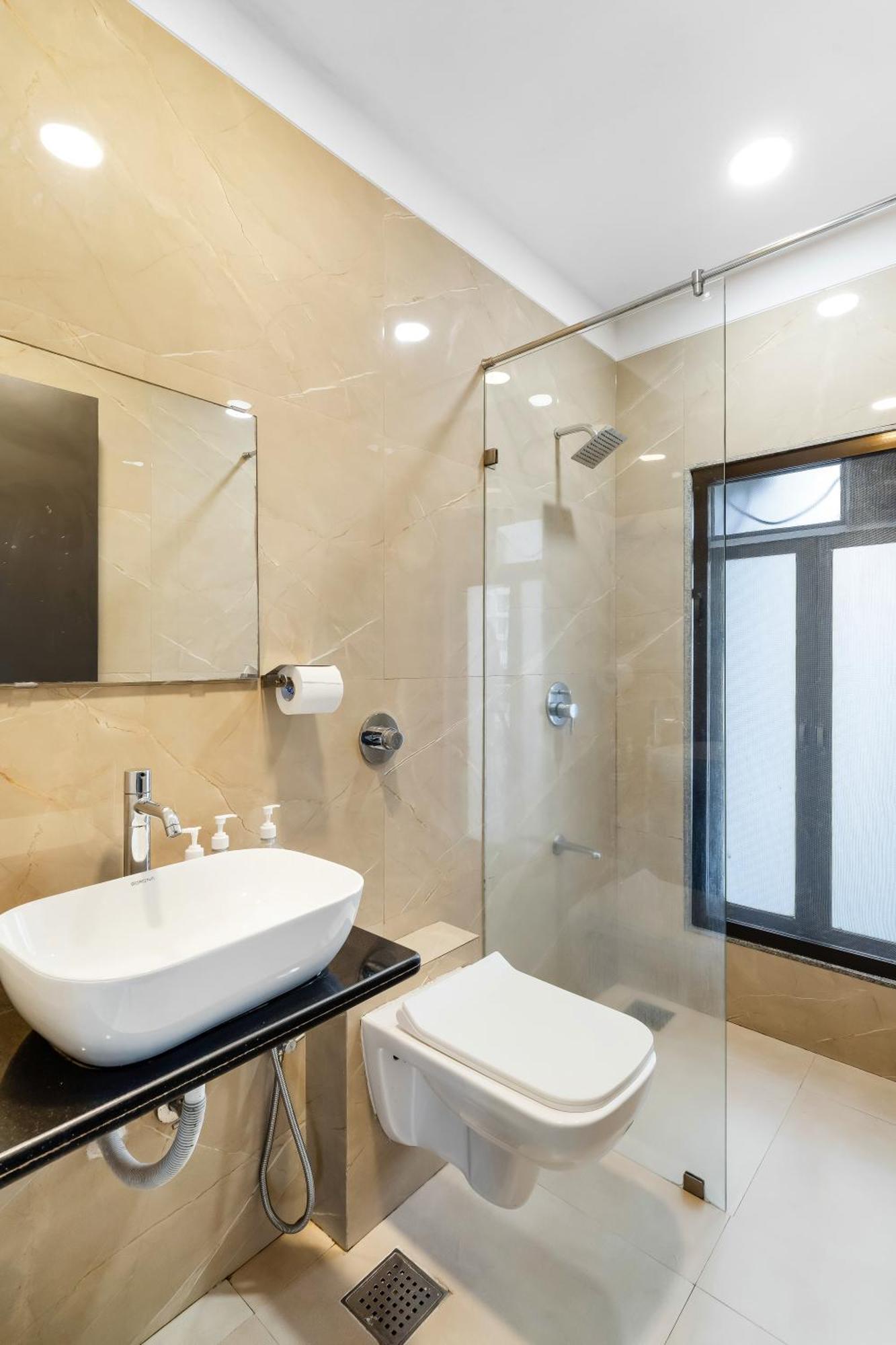 Mezzo Private 3bhk In Bandra Apartment Mumbai